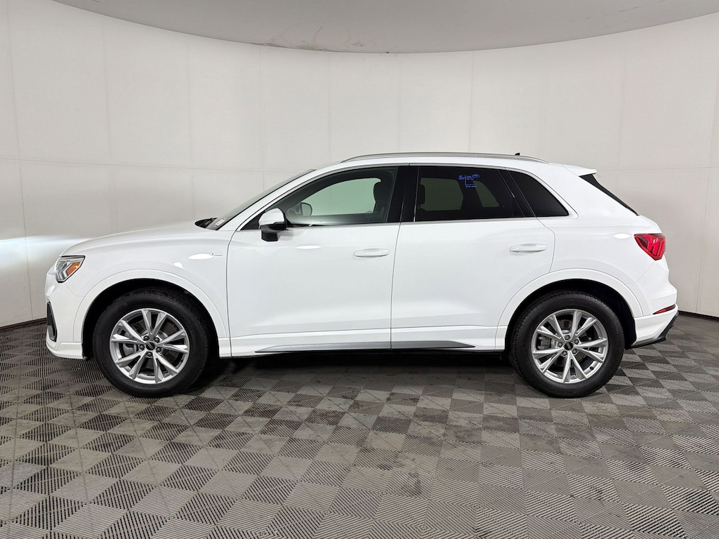 Certified 2023 Audi Q3 S line Premium SUV