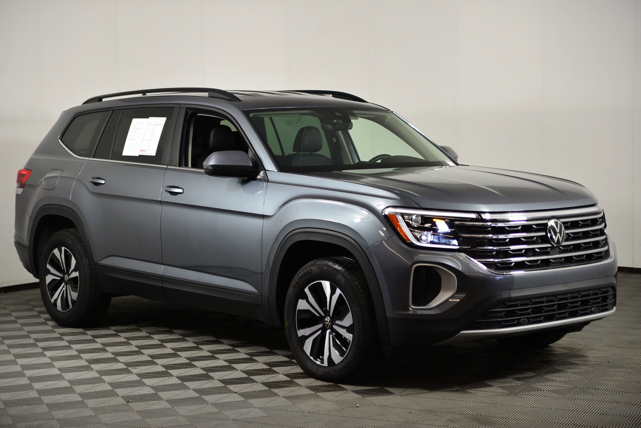 Used 2024 Volkswagen Atlas SE with VIN 1V2DR2CA3RC583455 for sale in Rockville, MD