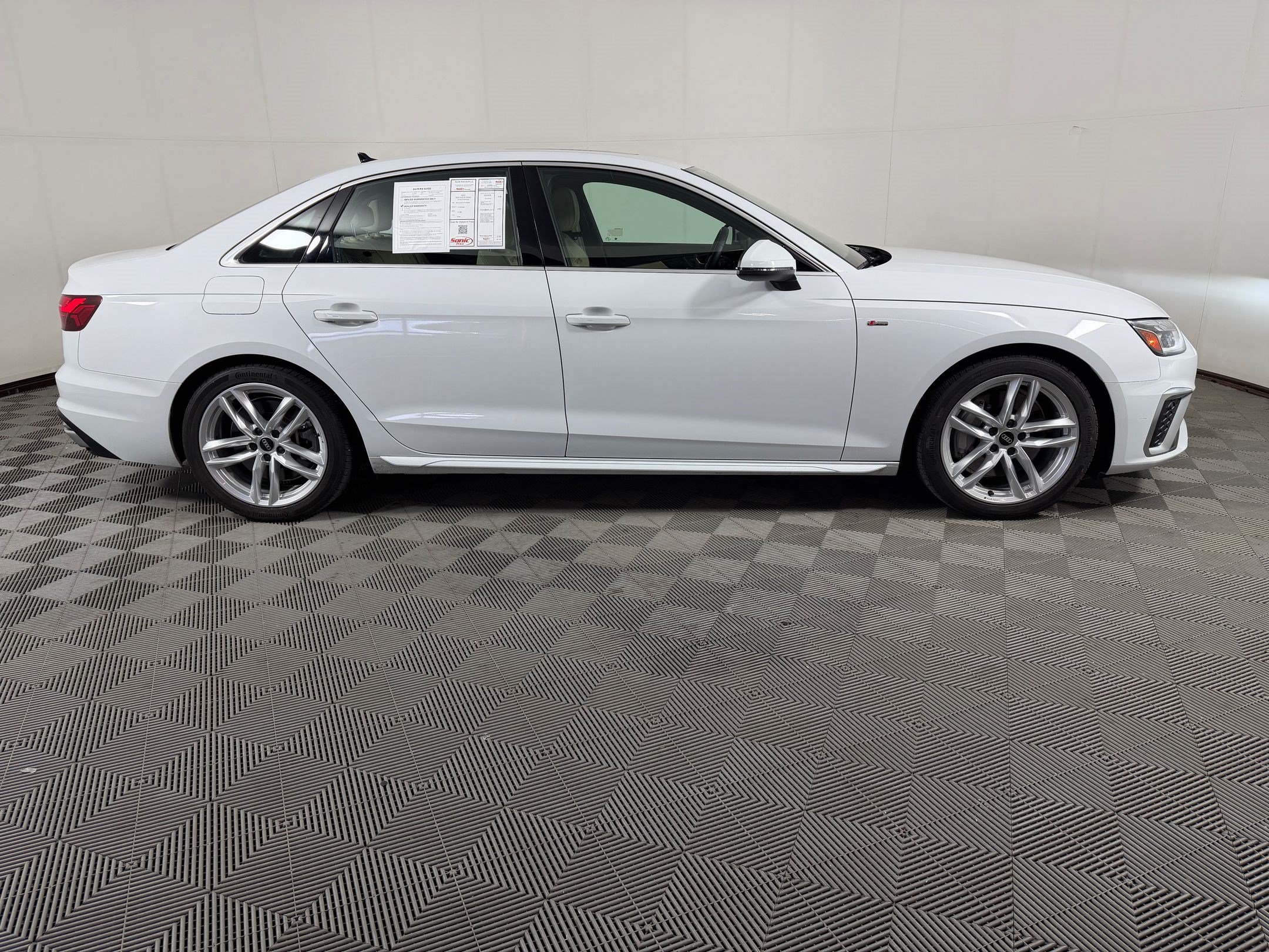 A4 S Line Premium Sedan
