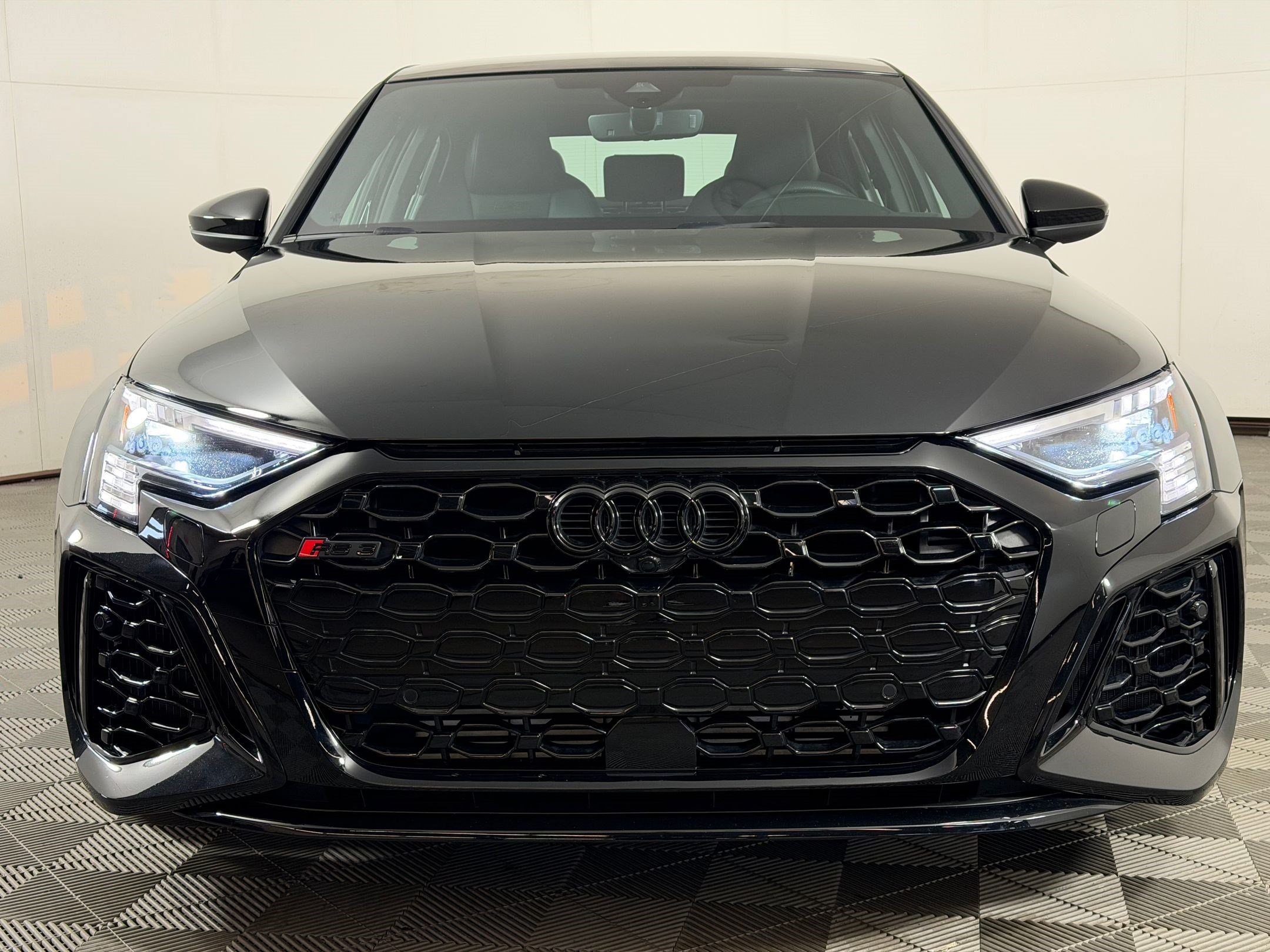 RS 3 RS 3 Sedan TFSI Quattro S Tronic (2.5 TFSI) Sedan