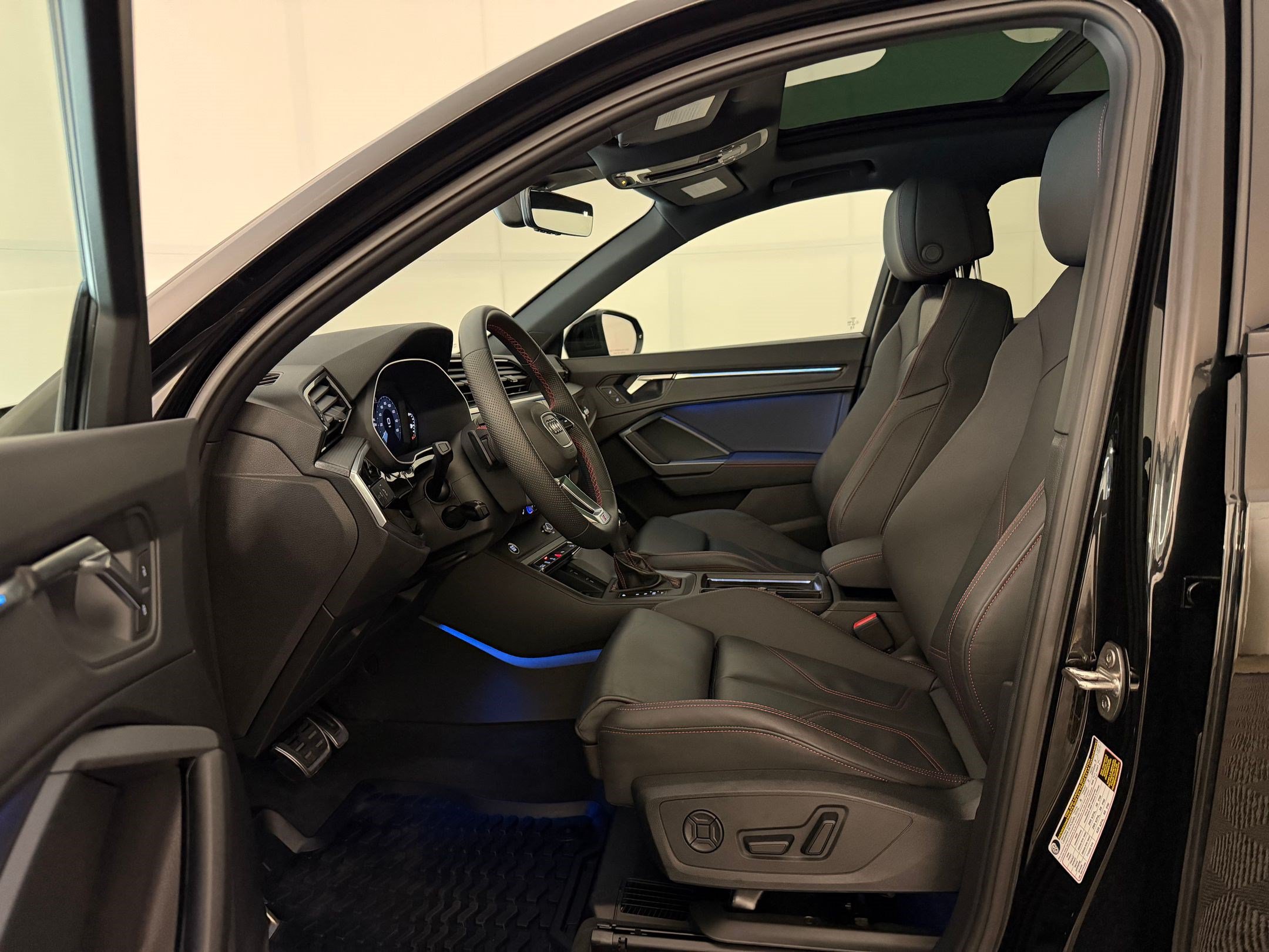 Q3 S Line Premium Plus SUV