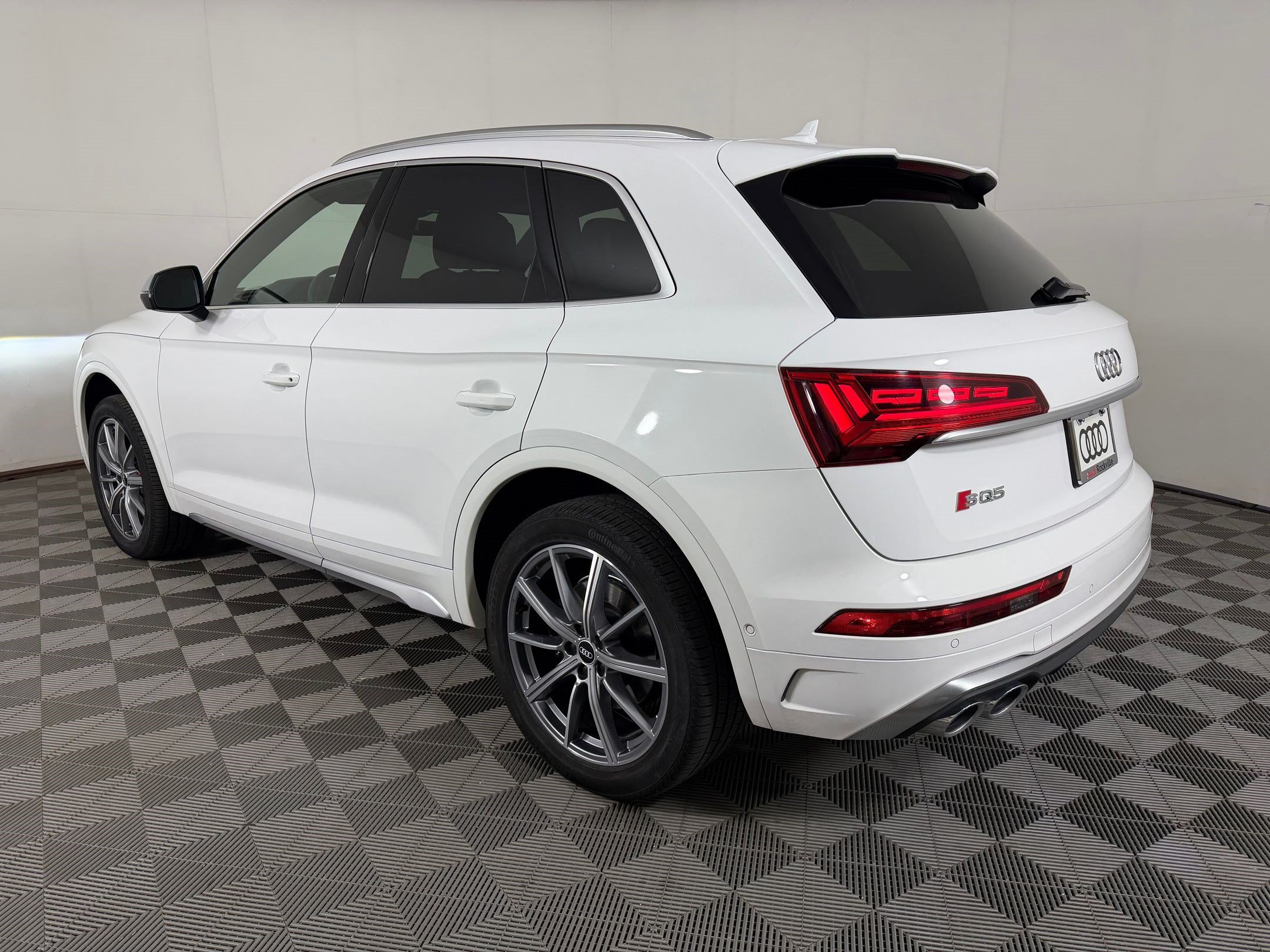 SQ5 Prestige SUV