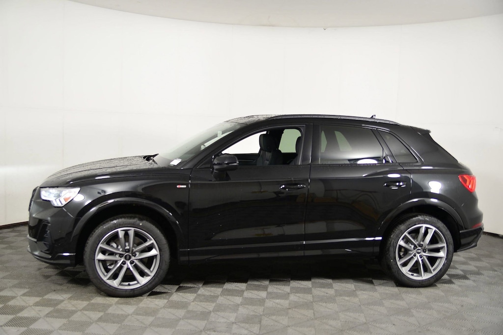 New 2025 Audi Q3 45 S line Premium SUV