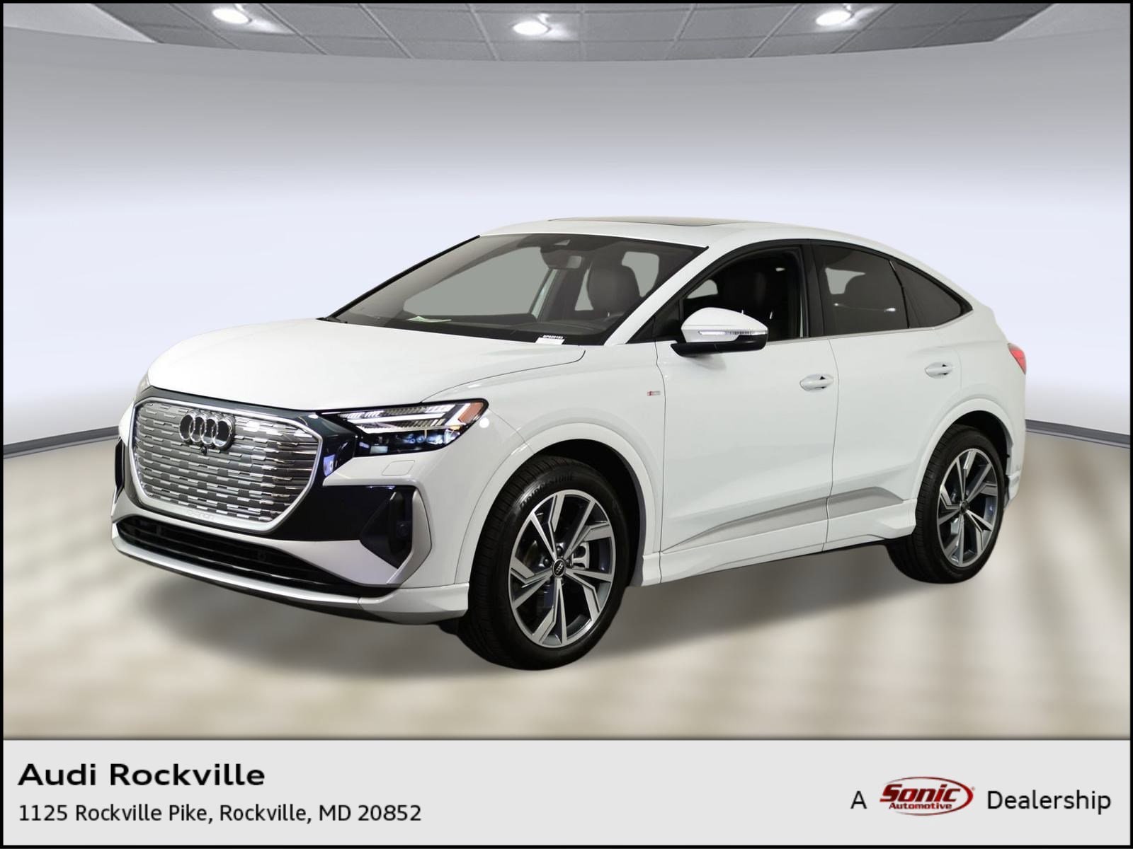 2025 Audi Q4 Sportback e-tron Prestige's photo