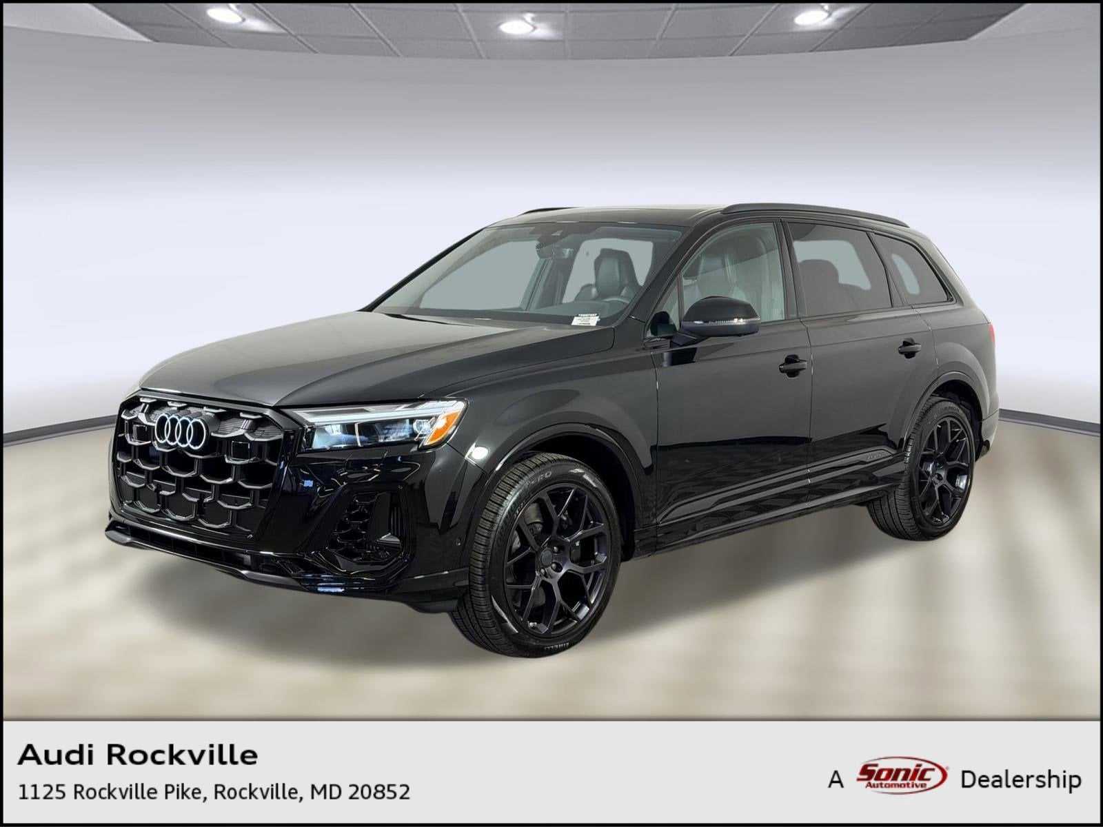 SQ7 Premium Plus SUV