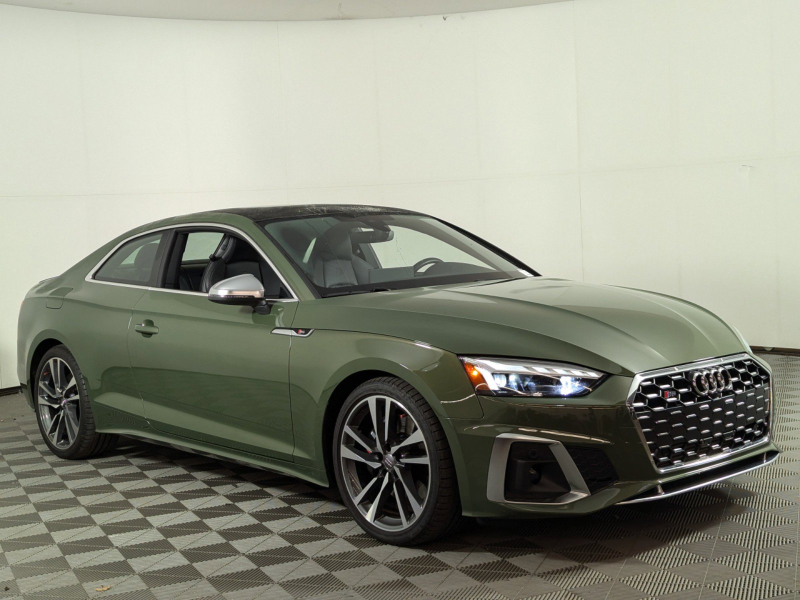 Used 2020 Audi S5 Coupe Premium Plus with VIN WAUP4AF5XLA015337 for sale in Rockville, MD