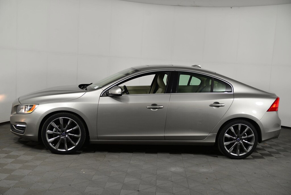 Used 2015 Volvo S60 T5 Drive-E Premier Sedan
