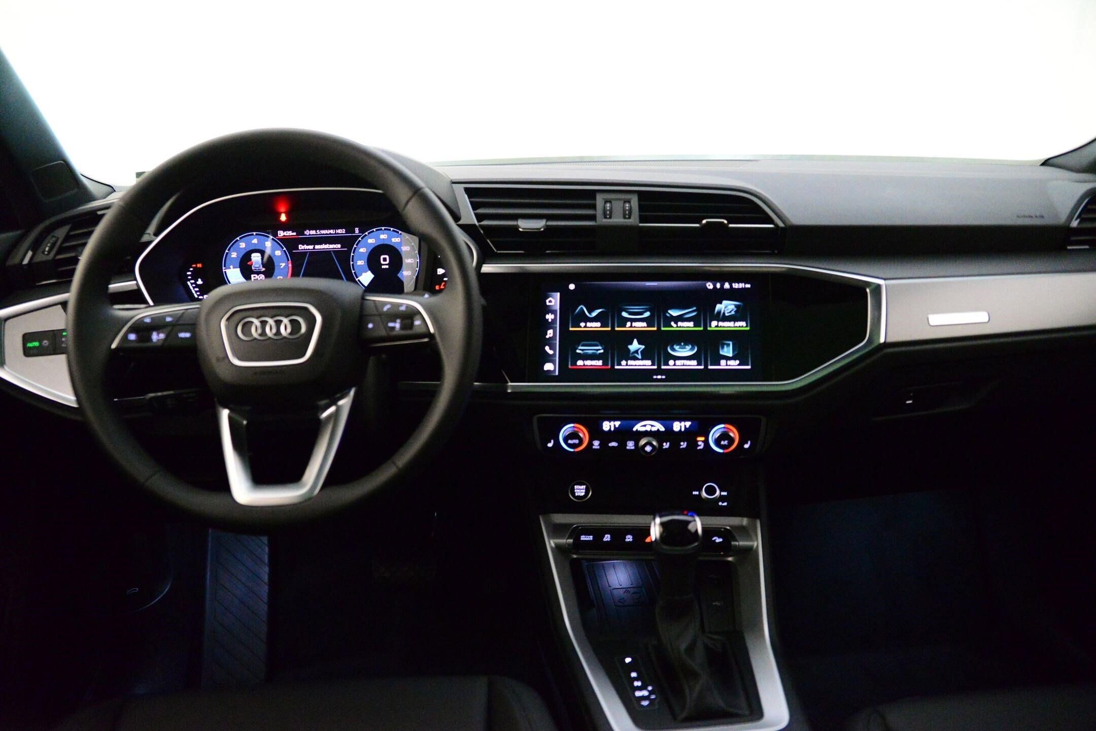 2025 Audi Q5 2.0T Premium photo 3