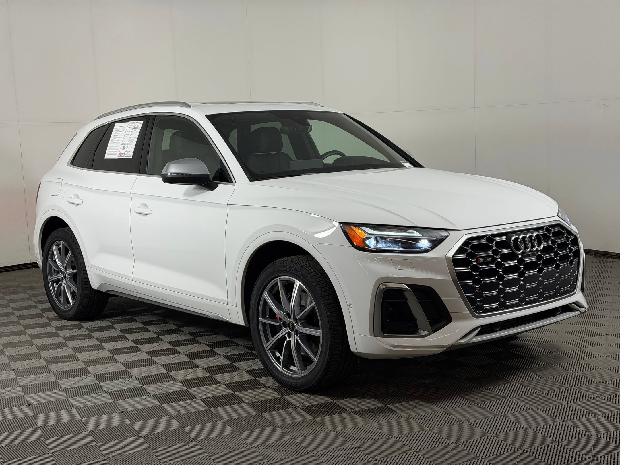 SQ5 Prestige SUV