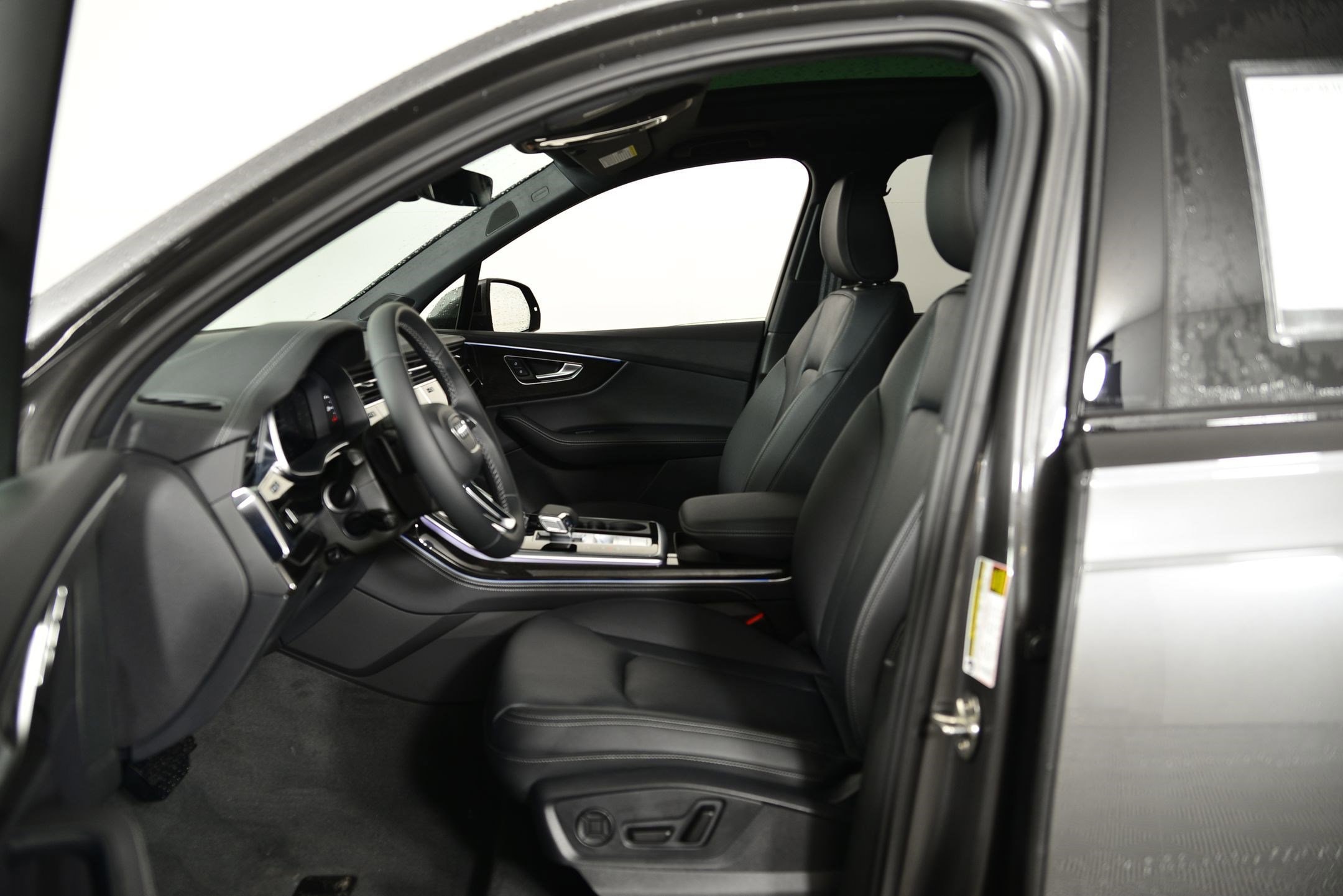 2026 Audi Q7 Premium Plus - Photo 23