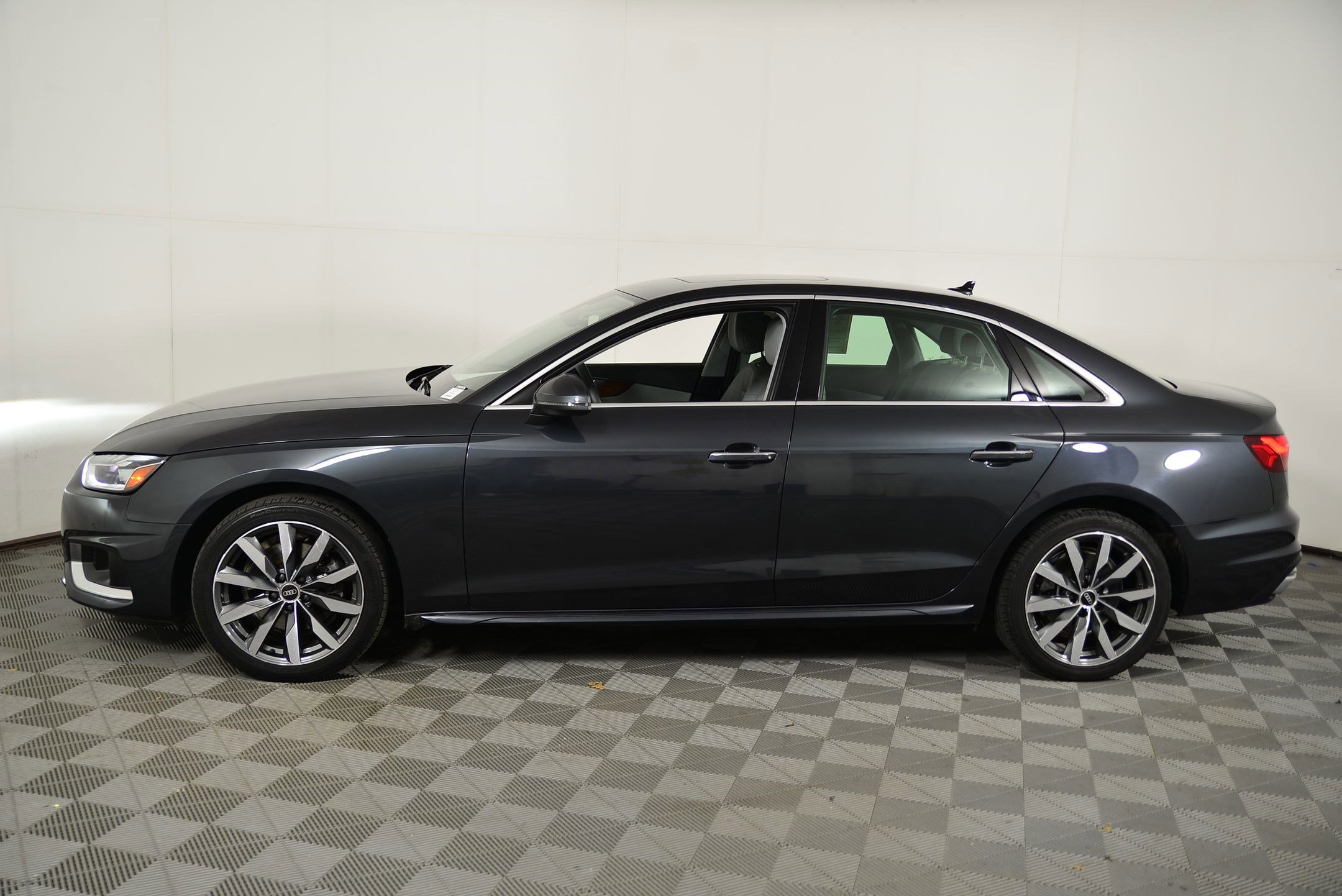 2023 Audi A4 Quattro Premium photo 2