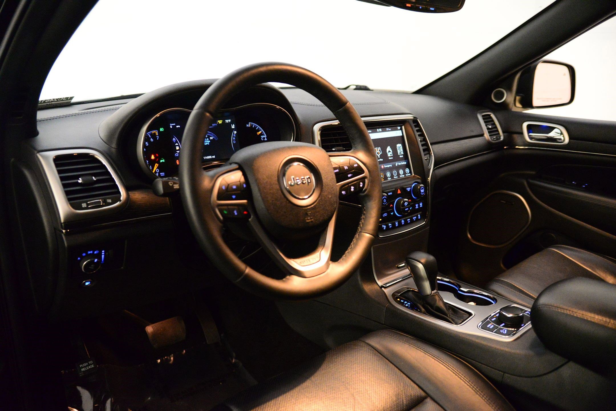 2018 Jeep Grand Cherokee High Altitude photo 3