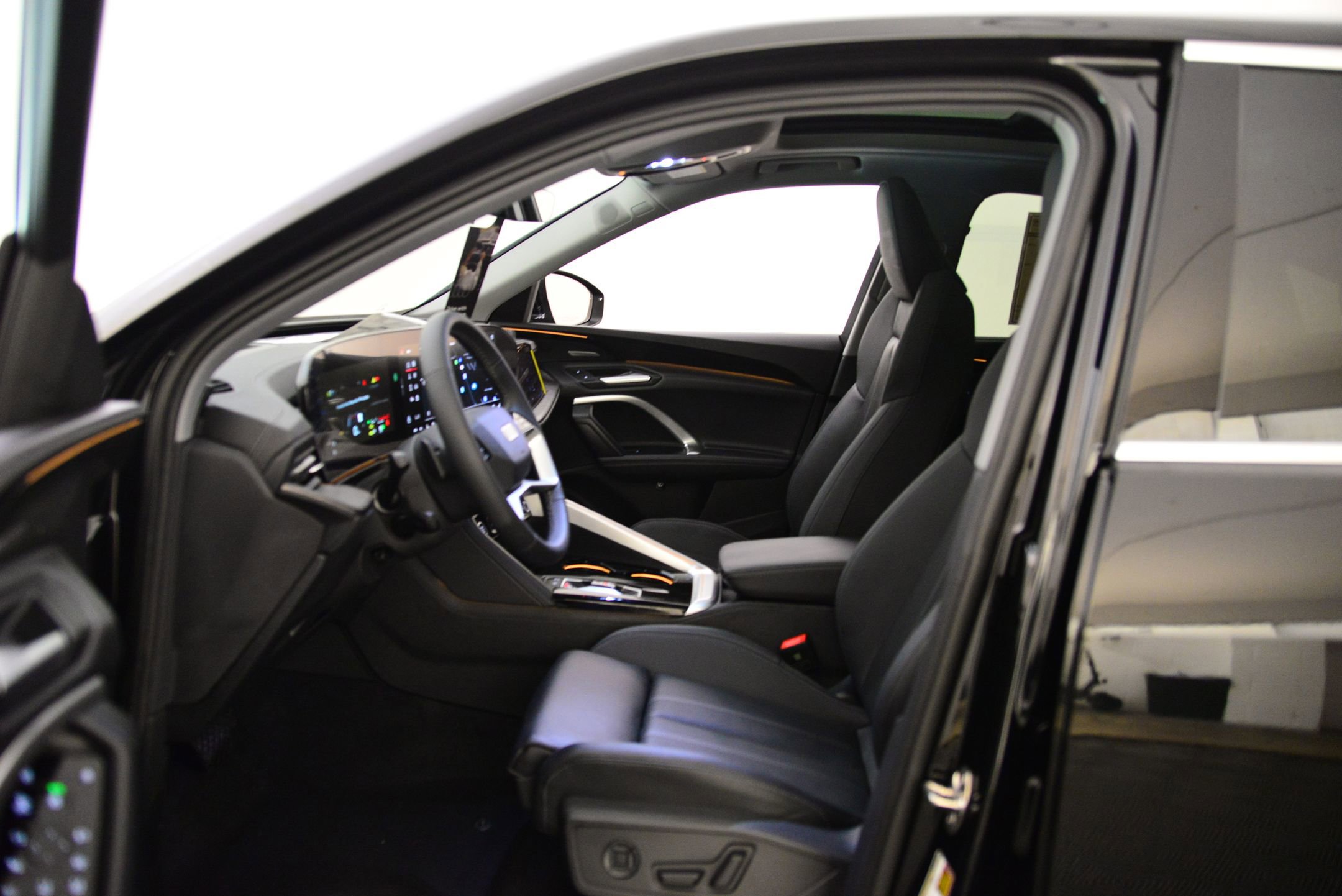 2025 Audi Q5 Premium Prestige photo 4