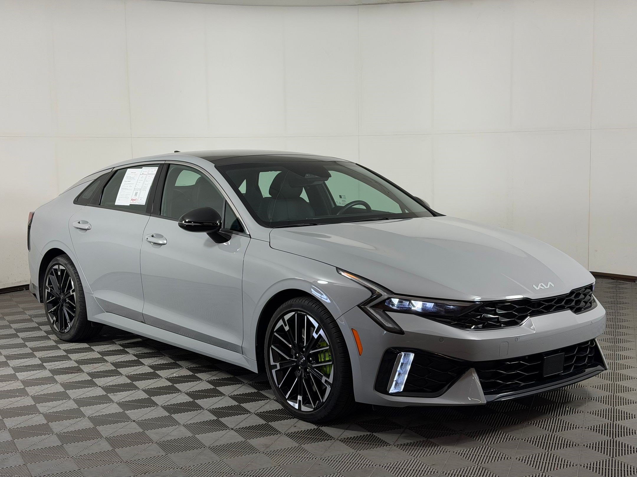 2025 Kia K5 GT Sedan