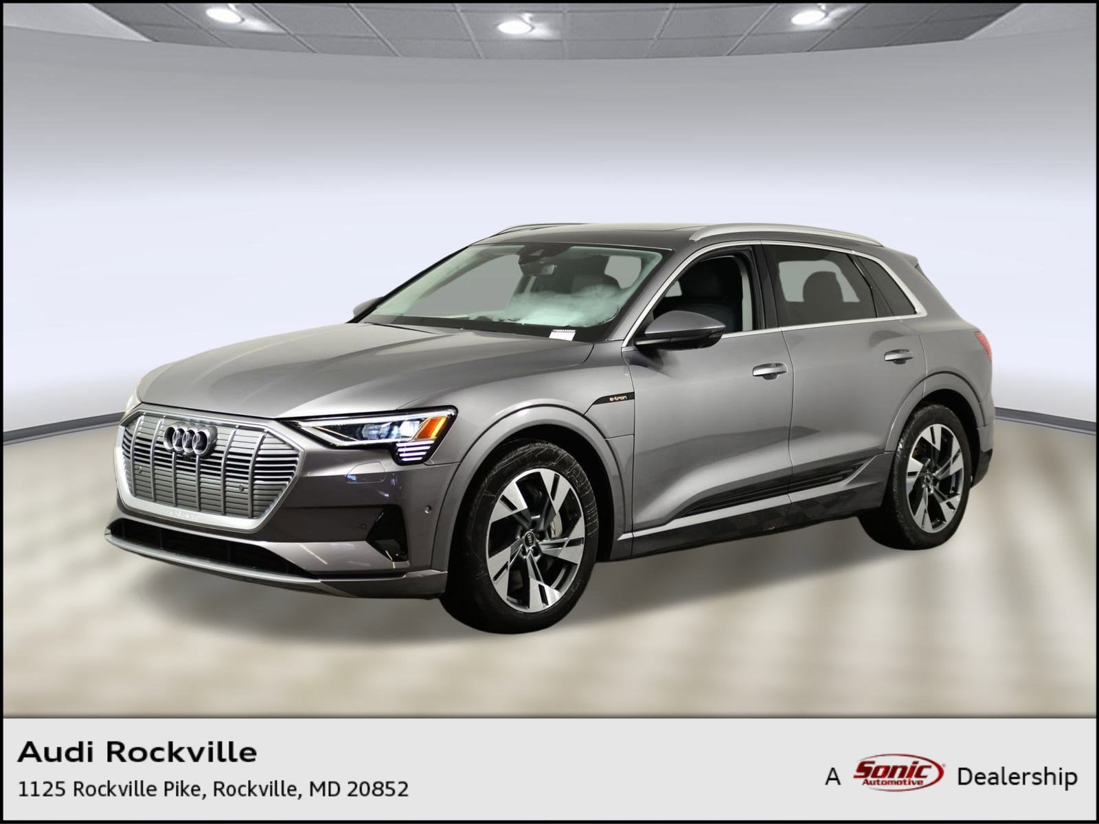 2021 Audi e-tron Premium Plus