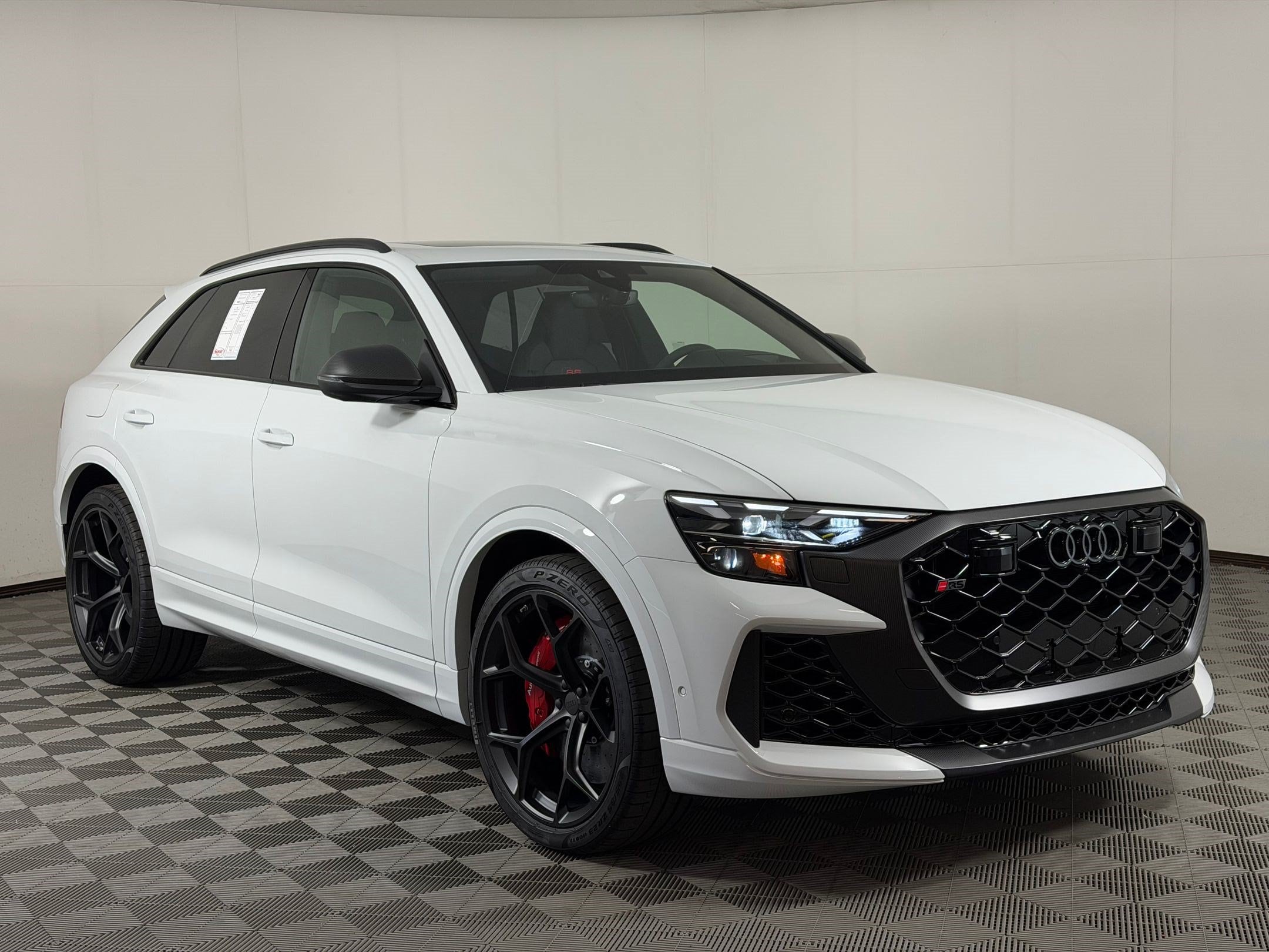 RS Q8 Performance SUV