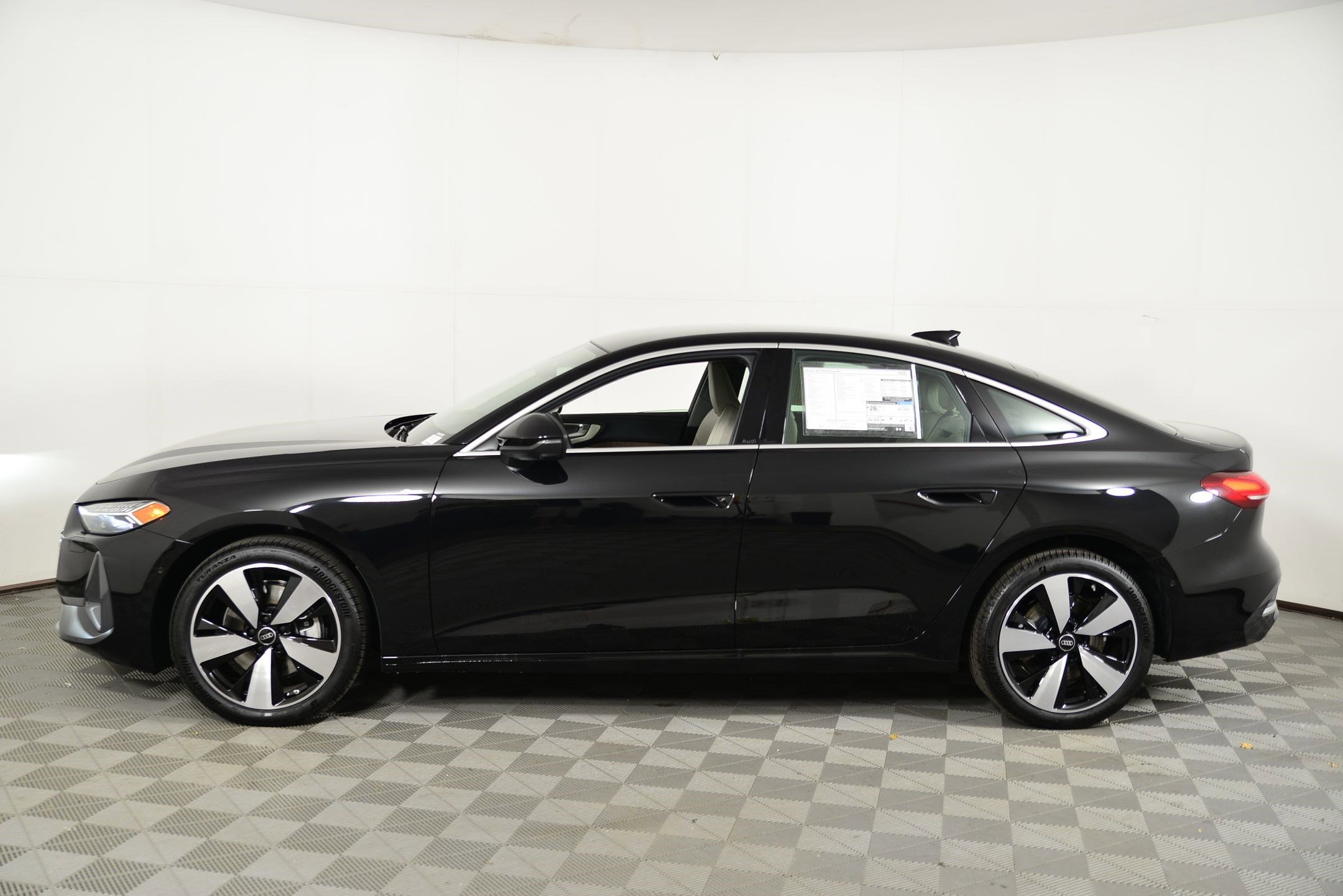 2025 Audi A5 2.0T Premium Plus photo 2