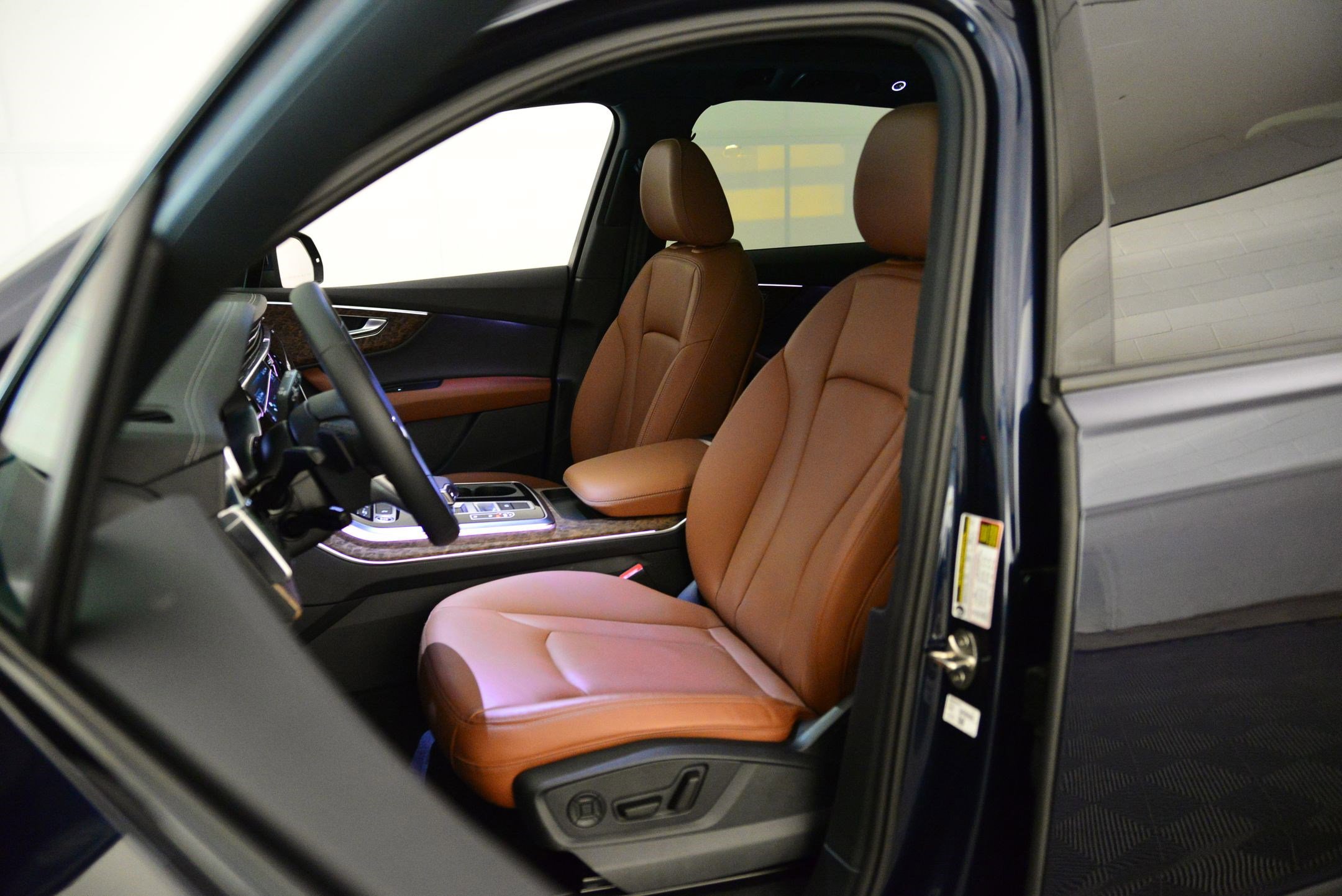 2025 Audi Q7 Premium photo 4