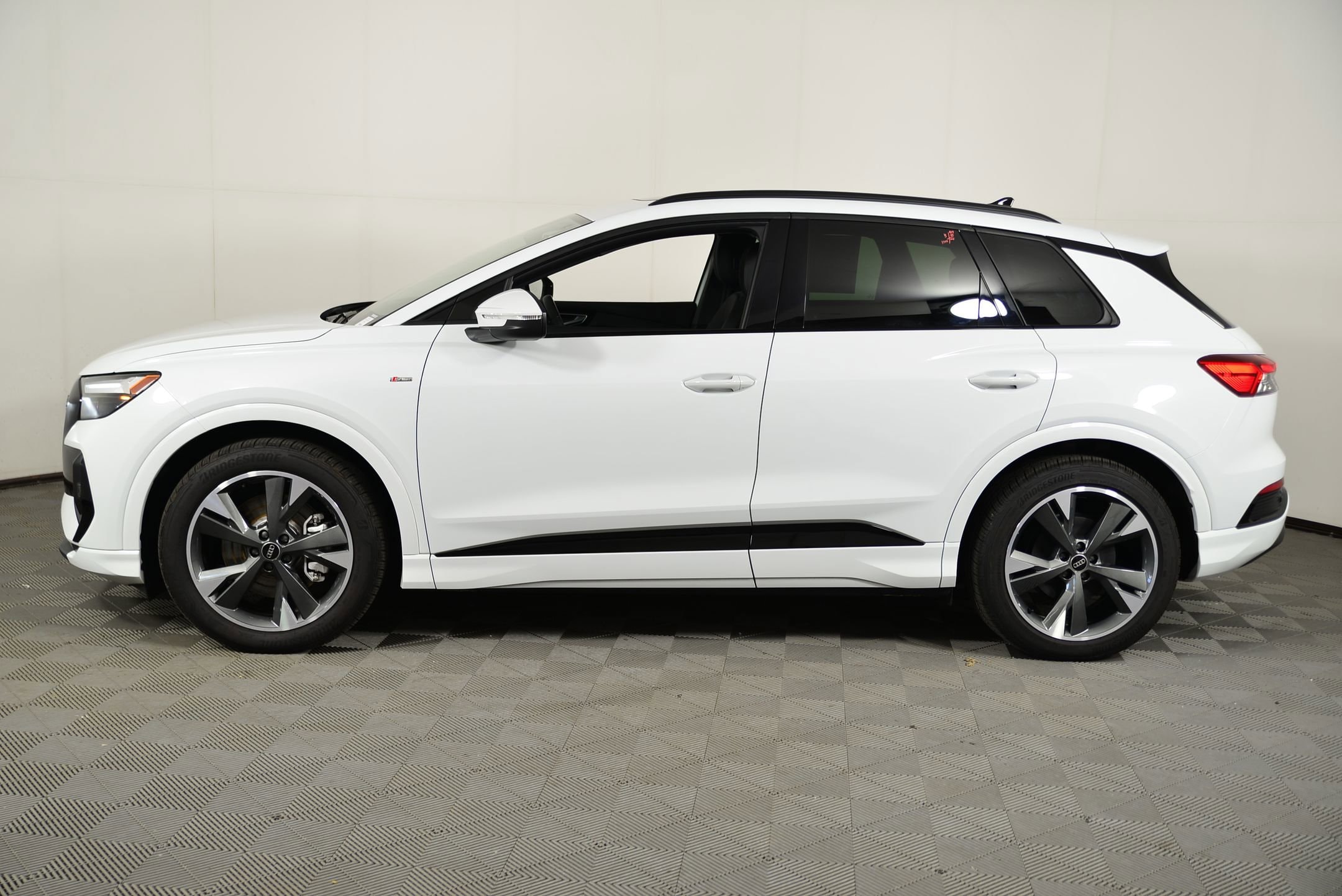 Used 2024 Audi Q4 e-tron Premium with VIN WA1KUBFZ4RP063650 for sale in Rockville, MD