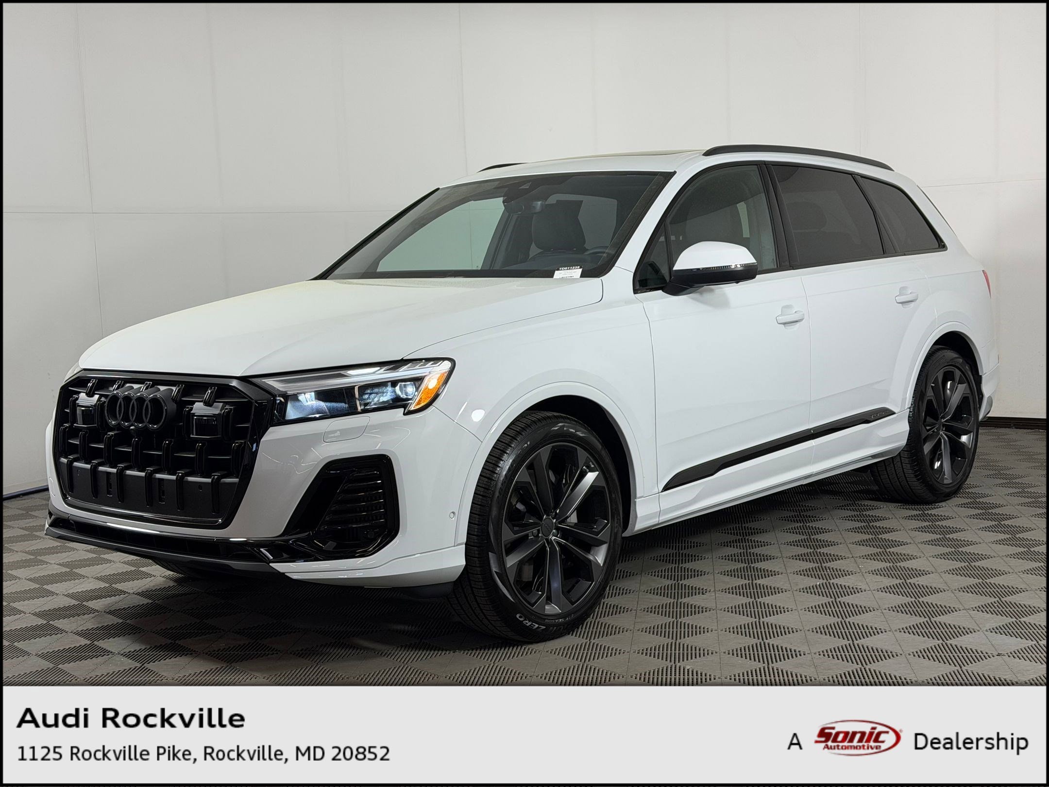 2026 Audi Q7 55 Premium Plus quattro Tiptronic's photo
