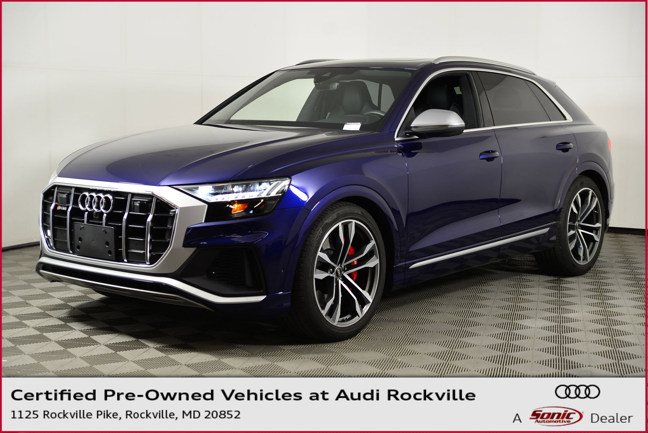 2023 Audi SQ8 Premium Plus's photo