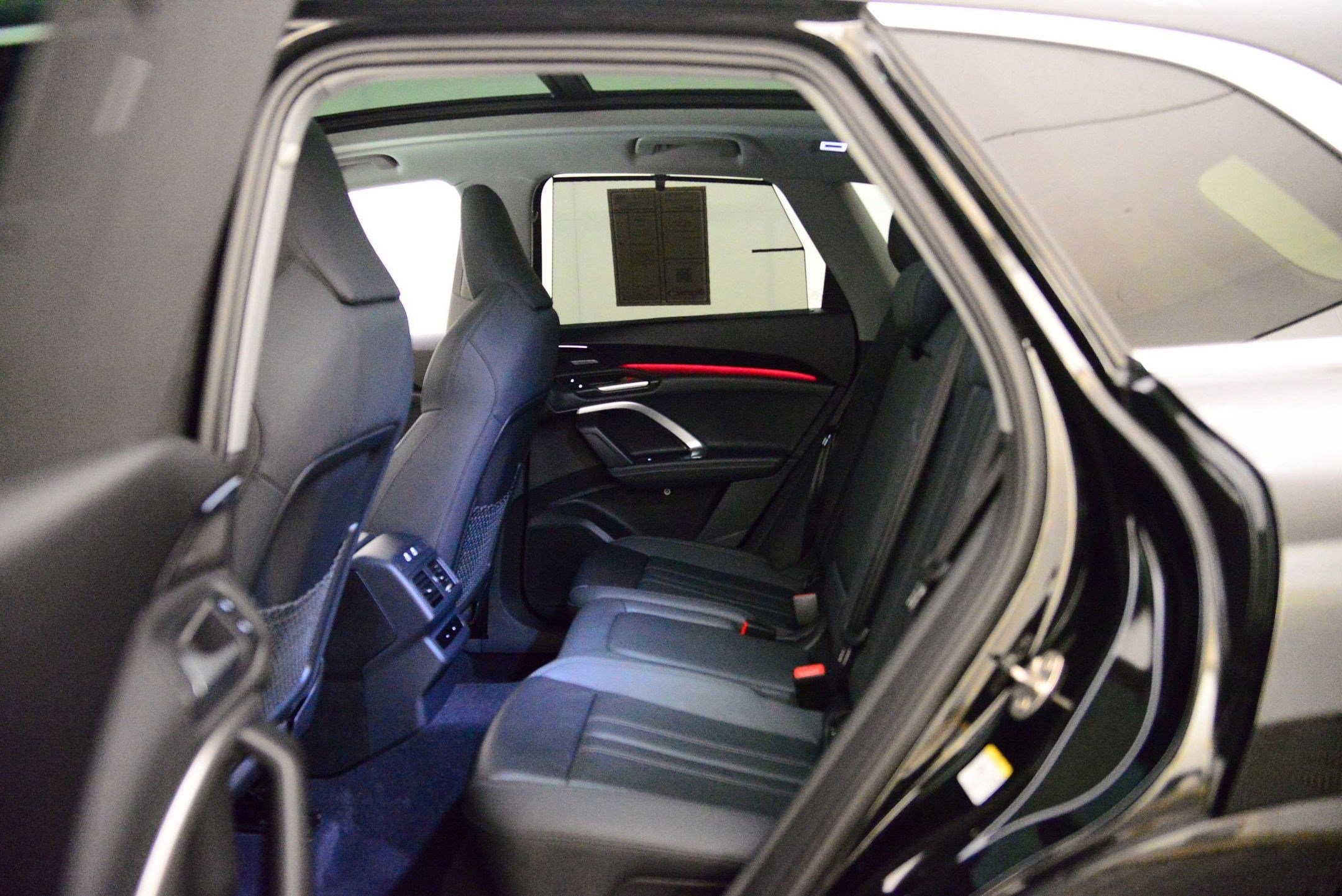 2025 Audi Q5 Premium Plus - Photo 12