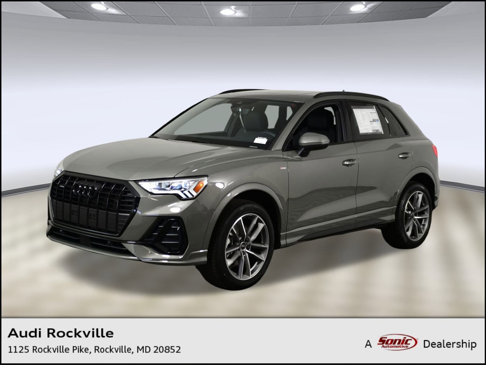 2025 Audi Q3 S Line Premium's photo