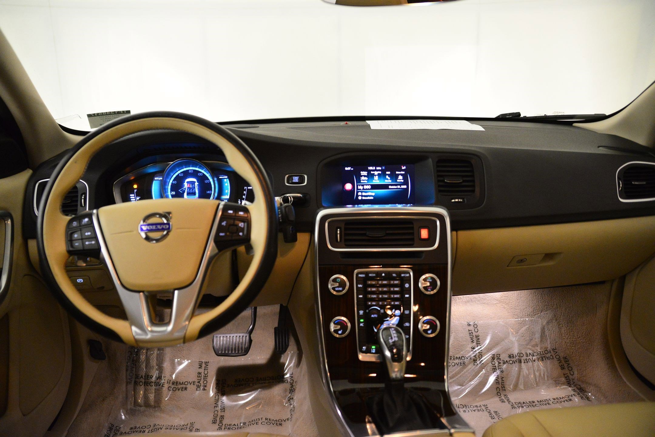 2015 Volvo S60 T5 Premier Drive-E photo 3