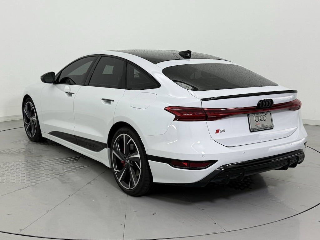 New 2025 Audi S6 e-tron Premium Plus Sedan