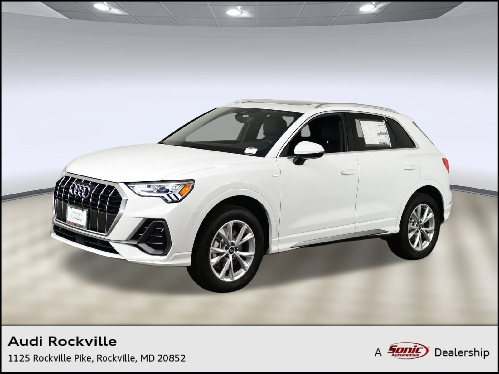 2025 Audi Q3 S Line Premium's photo