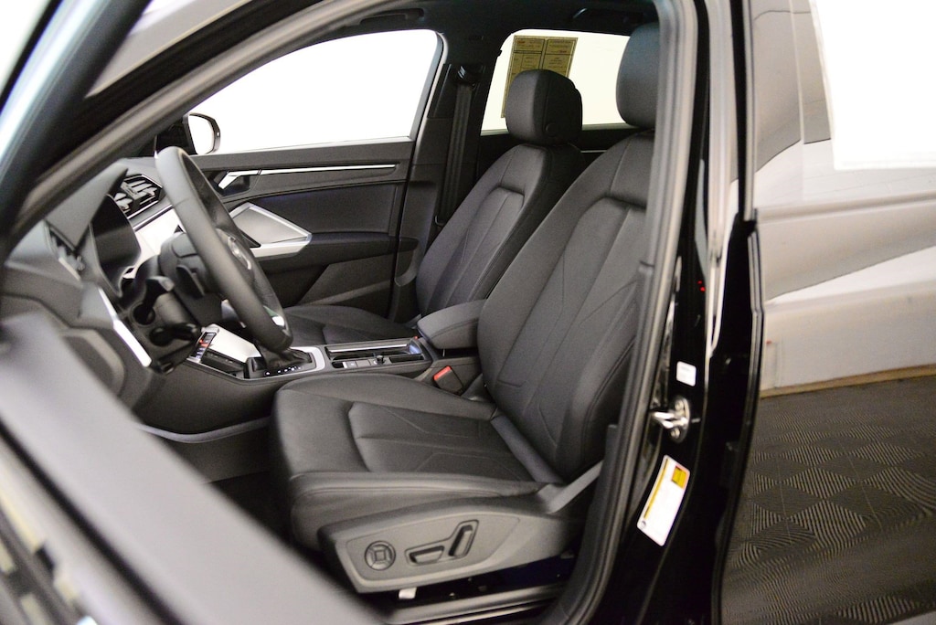 New 2025 Audi Q3 S line Premium SUV