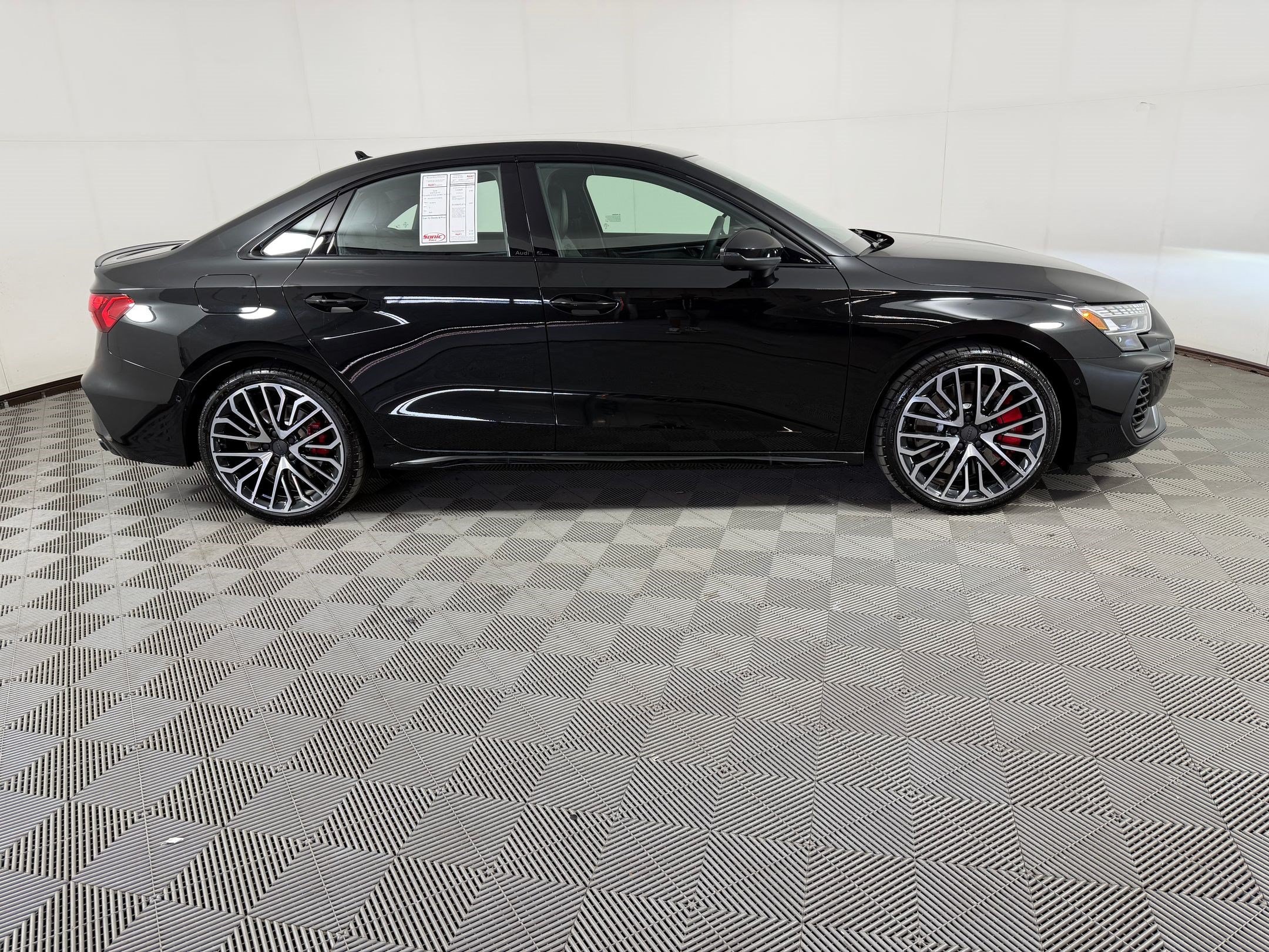 S3 S3 TFSI Quattro S Tronic (quattro *Ltd Avail*) Sedan