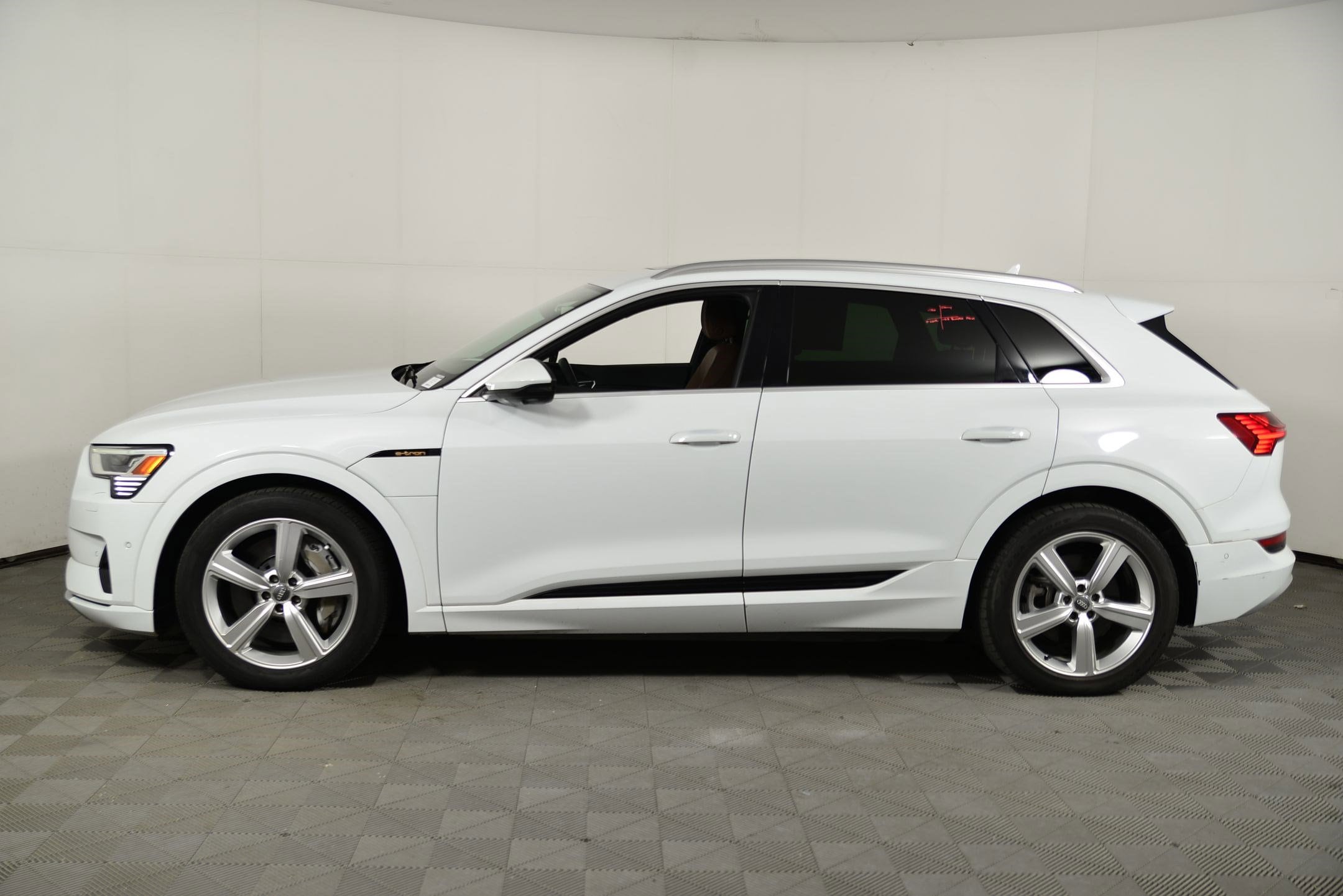 Used 2019 Audi e-tron Premium Plus with VIN WA1LAAGE8KB023979 for sale in Rockville, MD