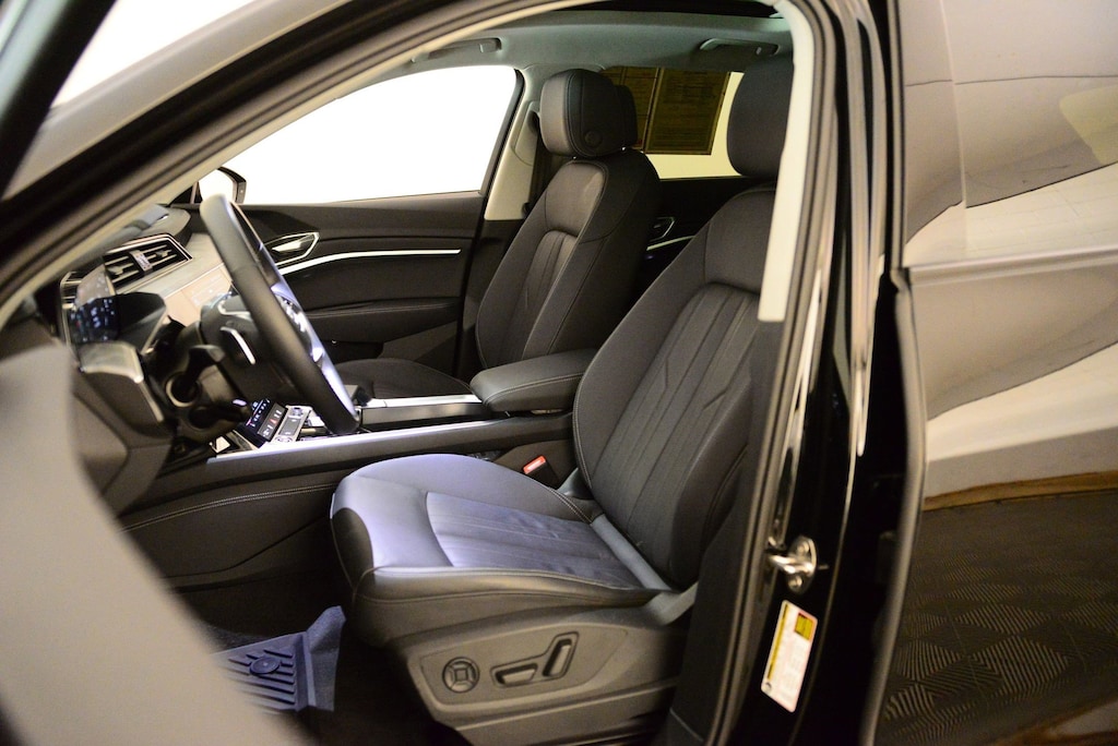 Certified 2024 Audi Q8 e-tron Premium SUV