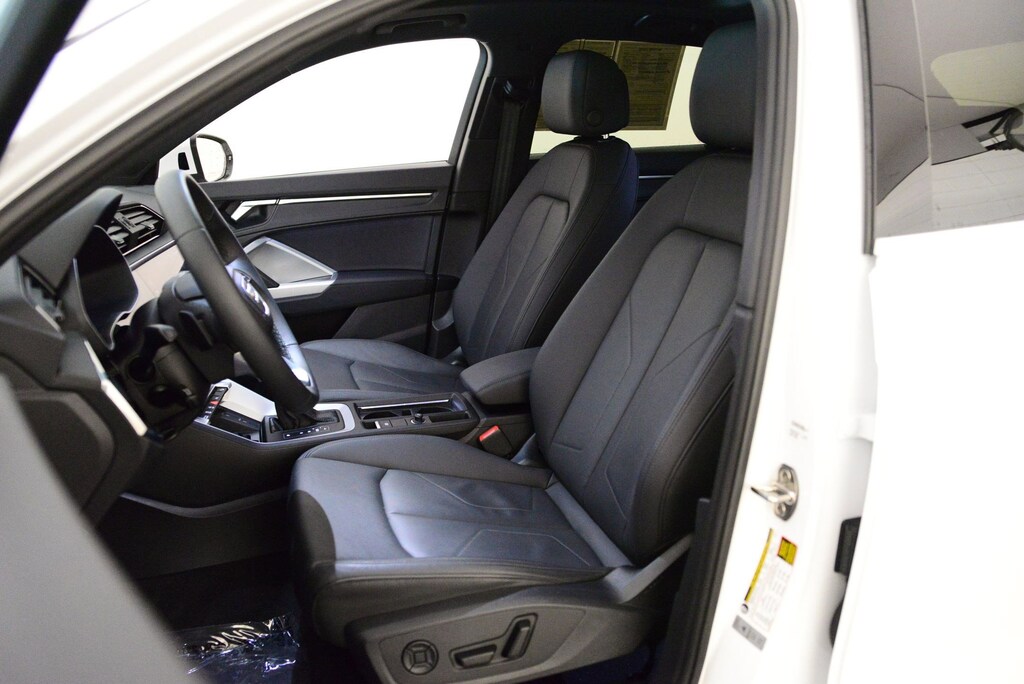 Certified 2025 Audi Q3 S line Premium SUV