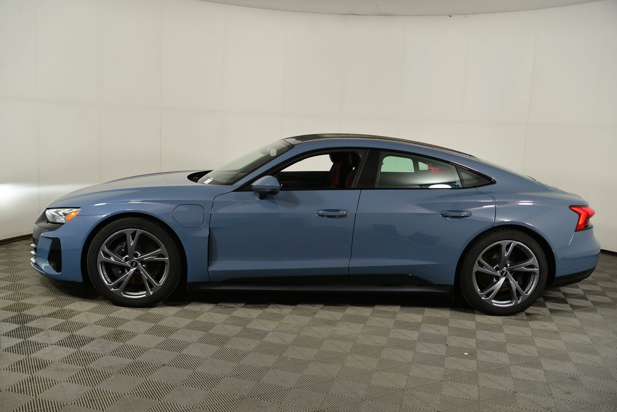 Used 2022 Audi e-tron GT Premium Plus with VIN WAUFJBFW5N7009108 for sale in Rockville, MD