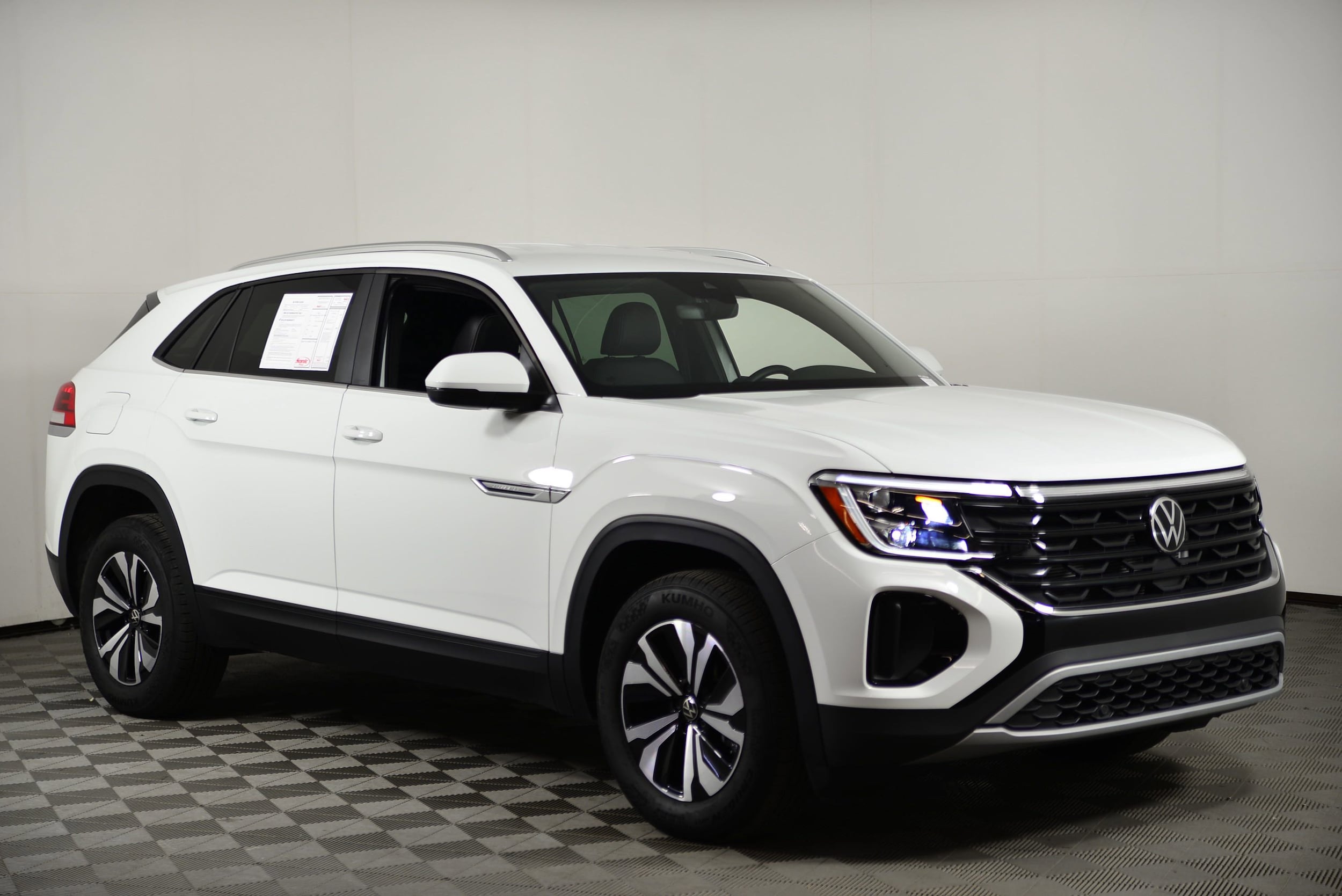 Used 2024 Volkswagen Atlas Cross Sport SE with VIN 1V2DE2CA6RC260528 for sale in Rockville, MD