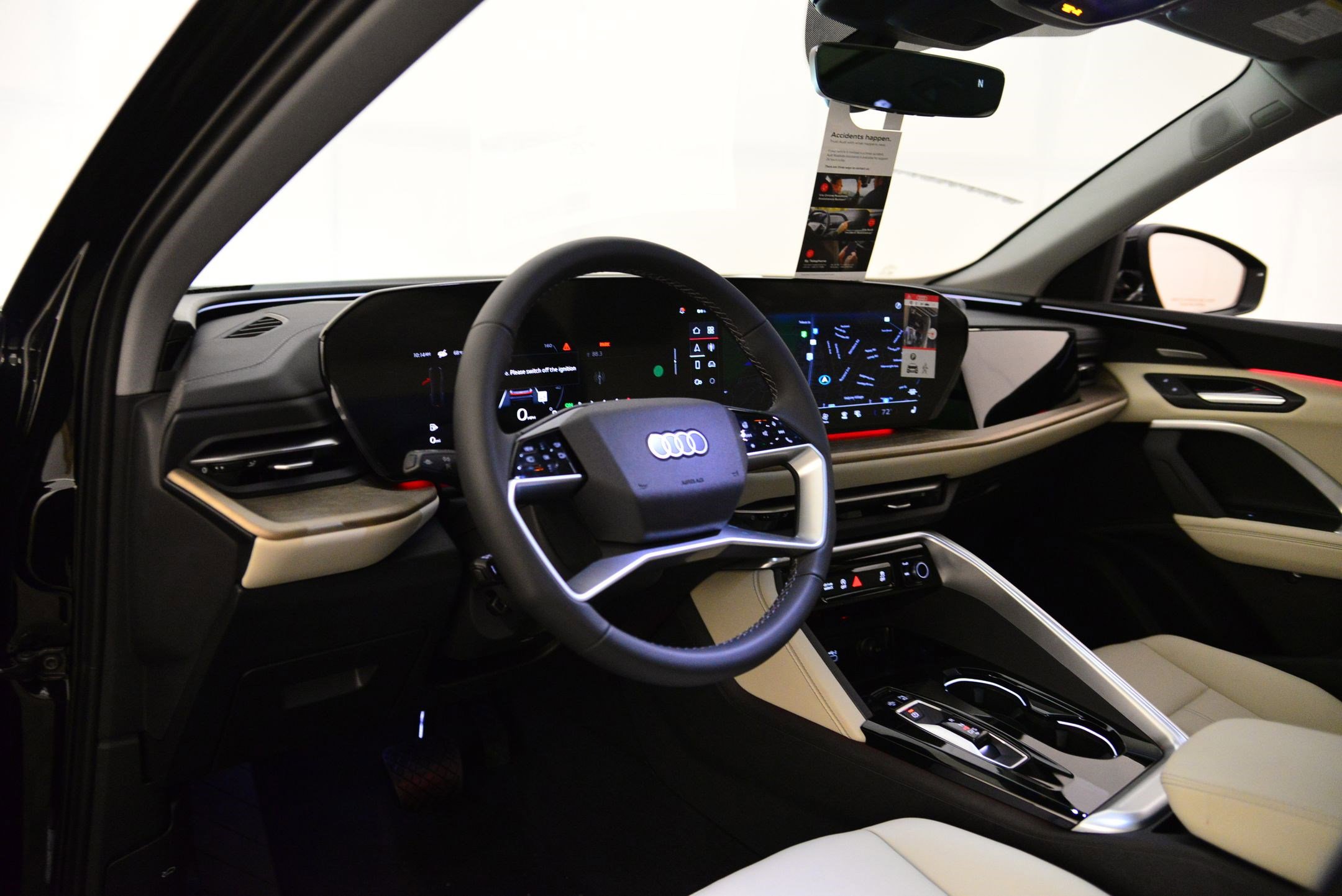 2025 Audi Q5 2.0T Premium Plus photo 3