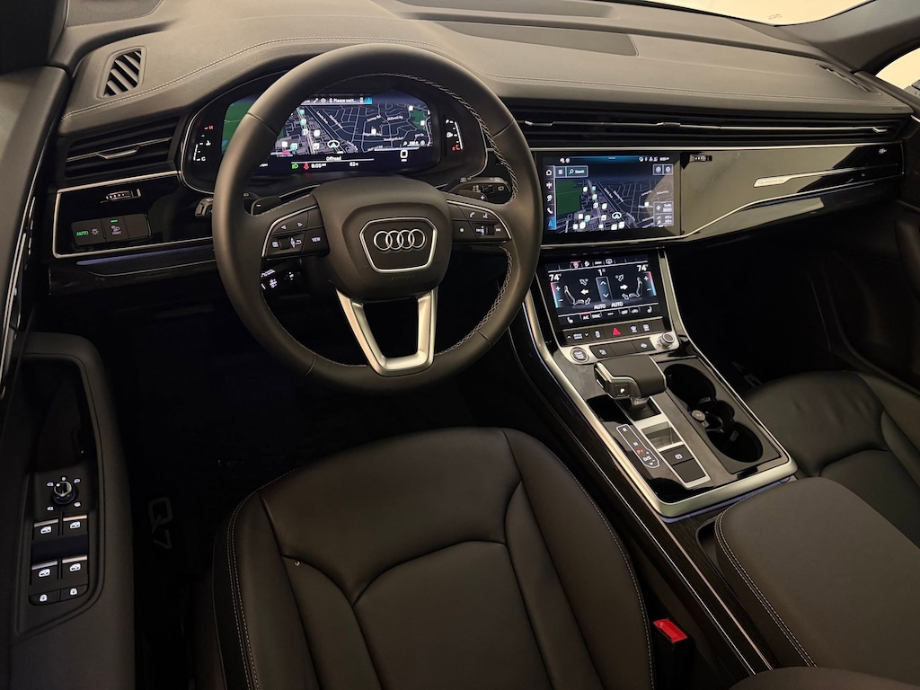 Certified 2025 Audi Q7 Premium SUV