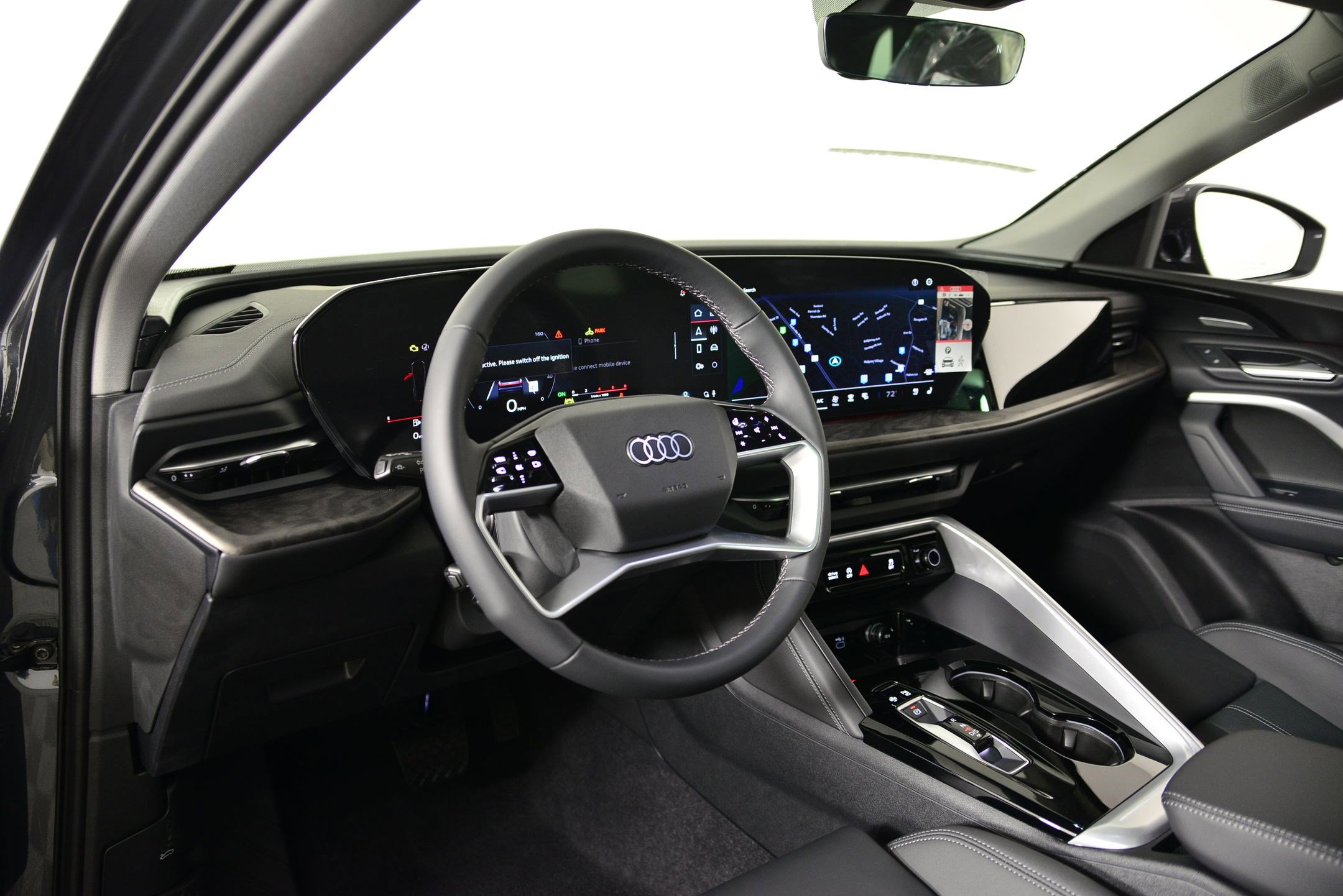 2025 Audi Q5 2.0T Premium Plus photo 3