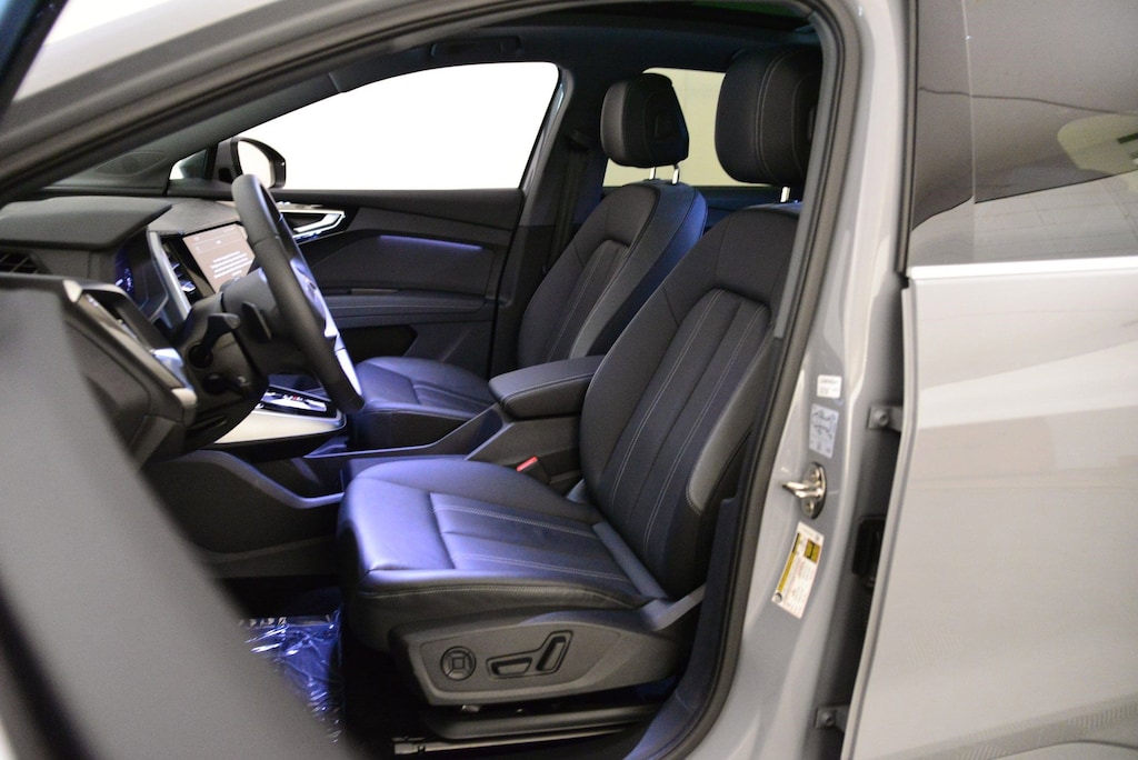 Used 2025 Audi Q4 e-tron Premium SUV