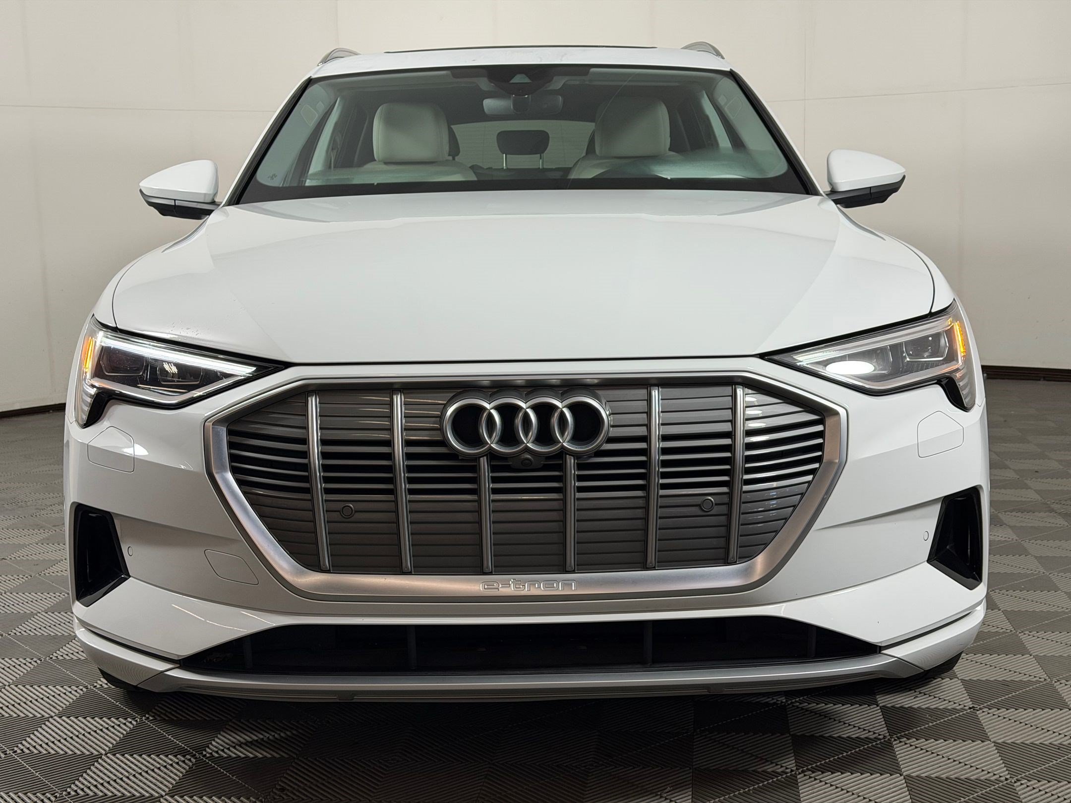 2023 Audi E-tron Premium Plus SUV