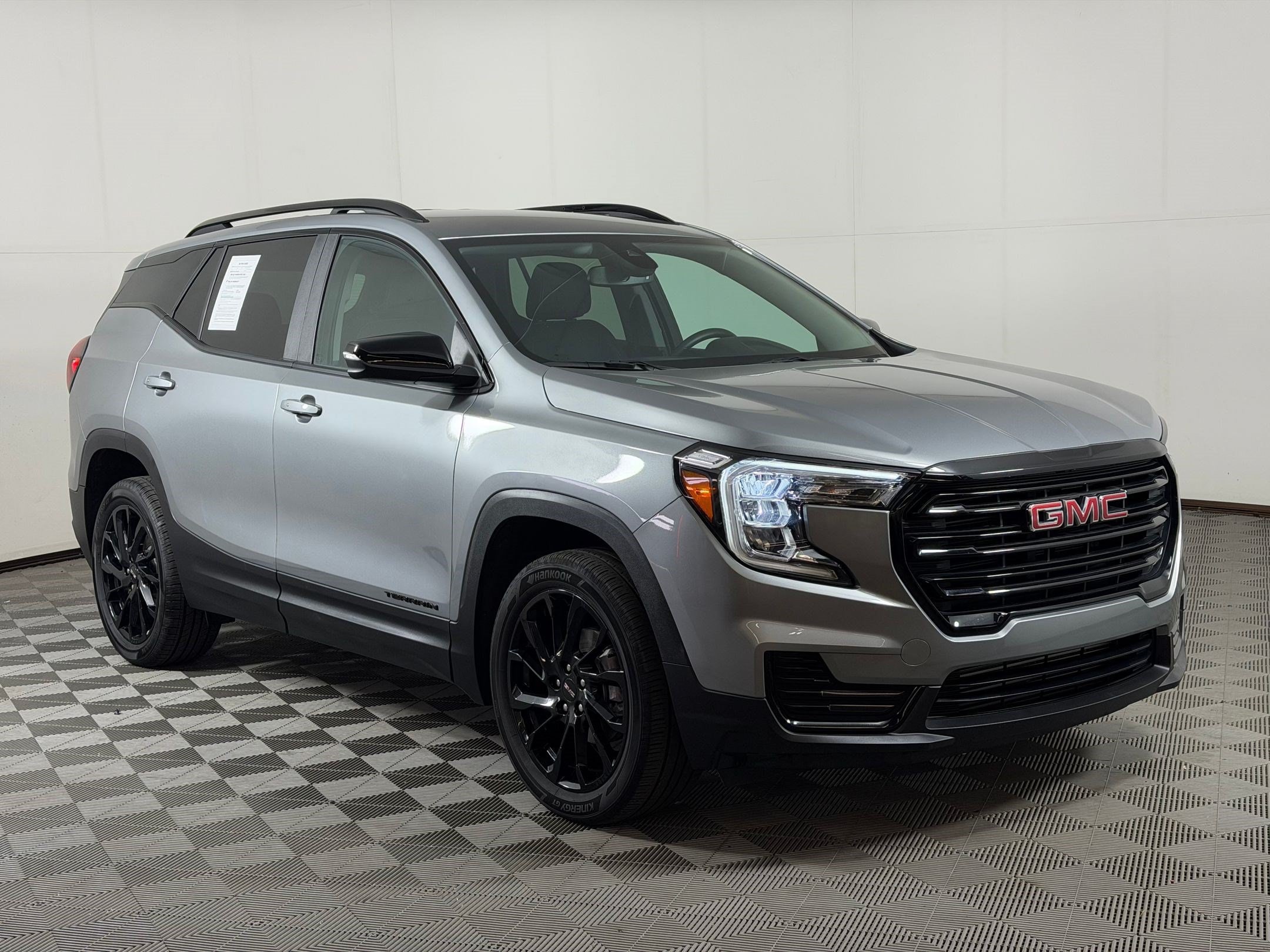 2023 GMC Terrain SLE SUV