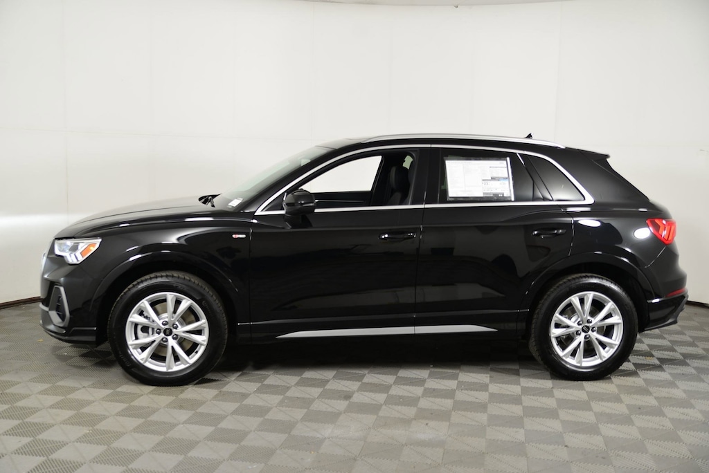 New 2025 Audi Q5 Premium SUV