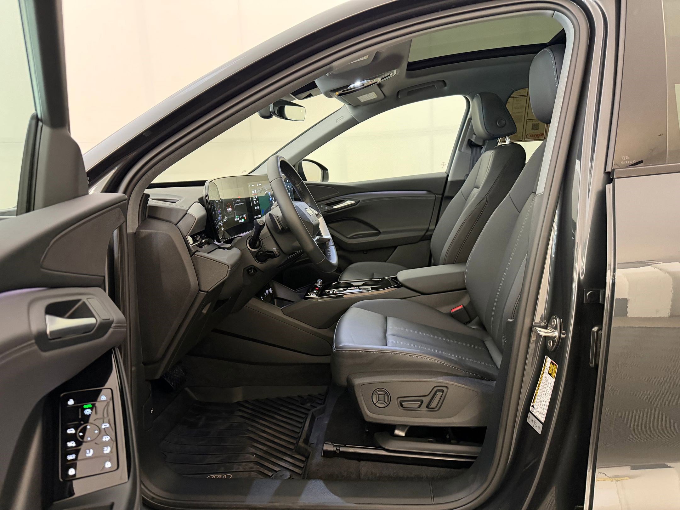 Q6 E-tron Premium SUV