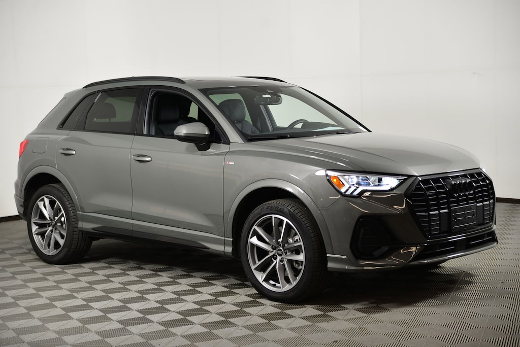 Used 2025 Audi Q3 S line Premium SUV