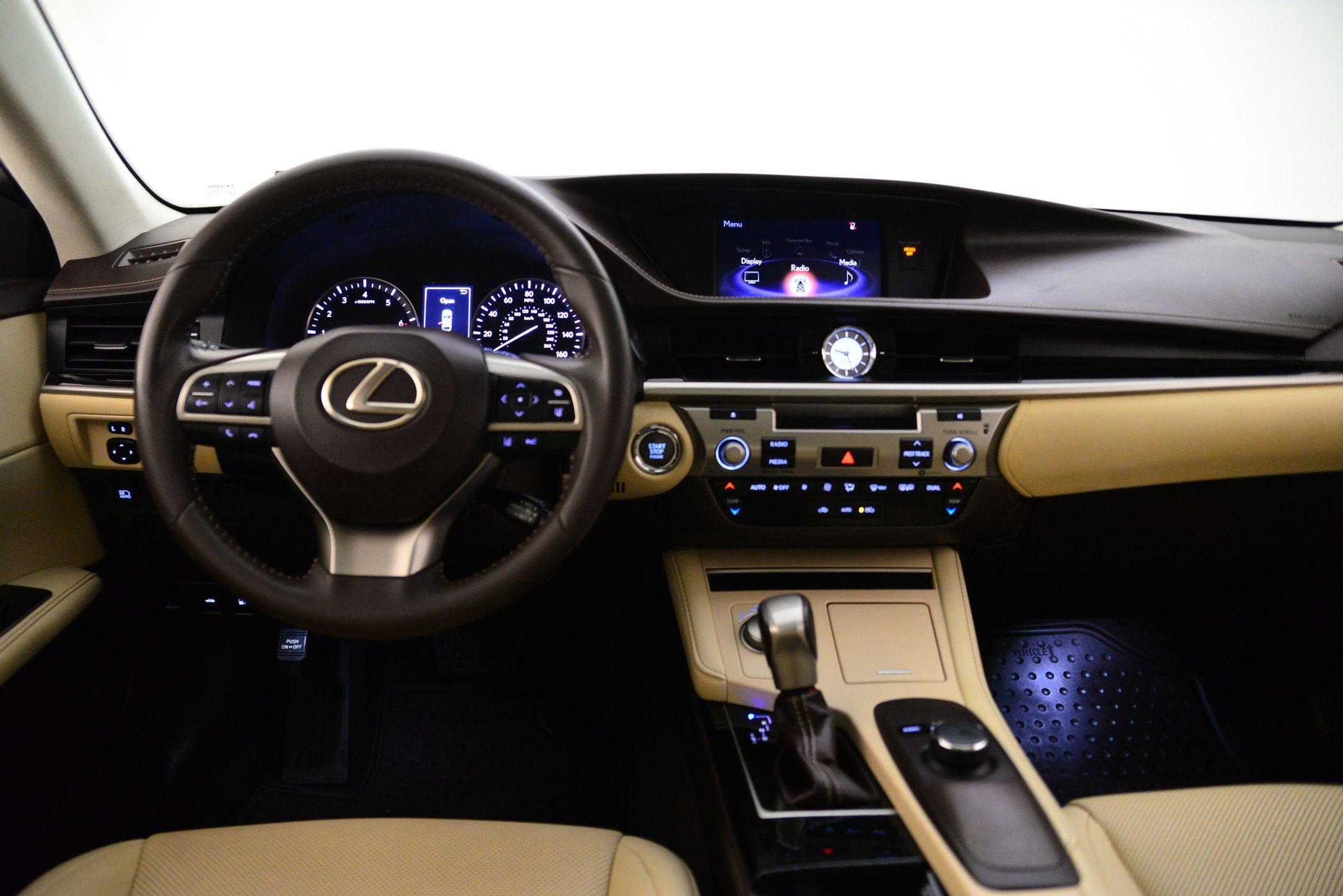2018 Lexus ES 350 photo 2