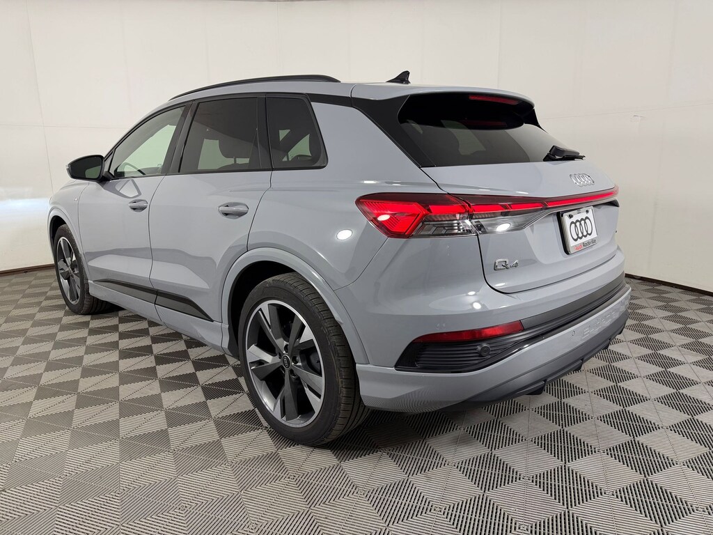 Used 2024 Audi Q4 e-tron Premium SUV