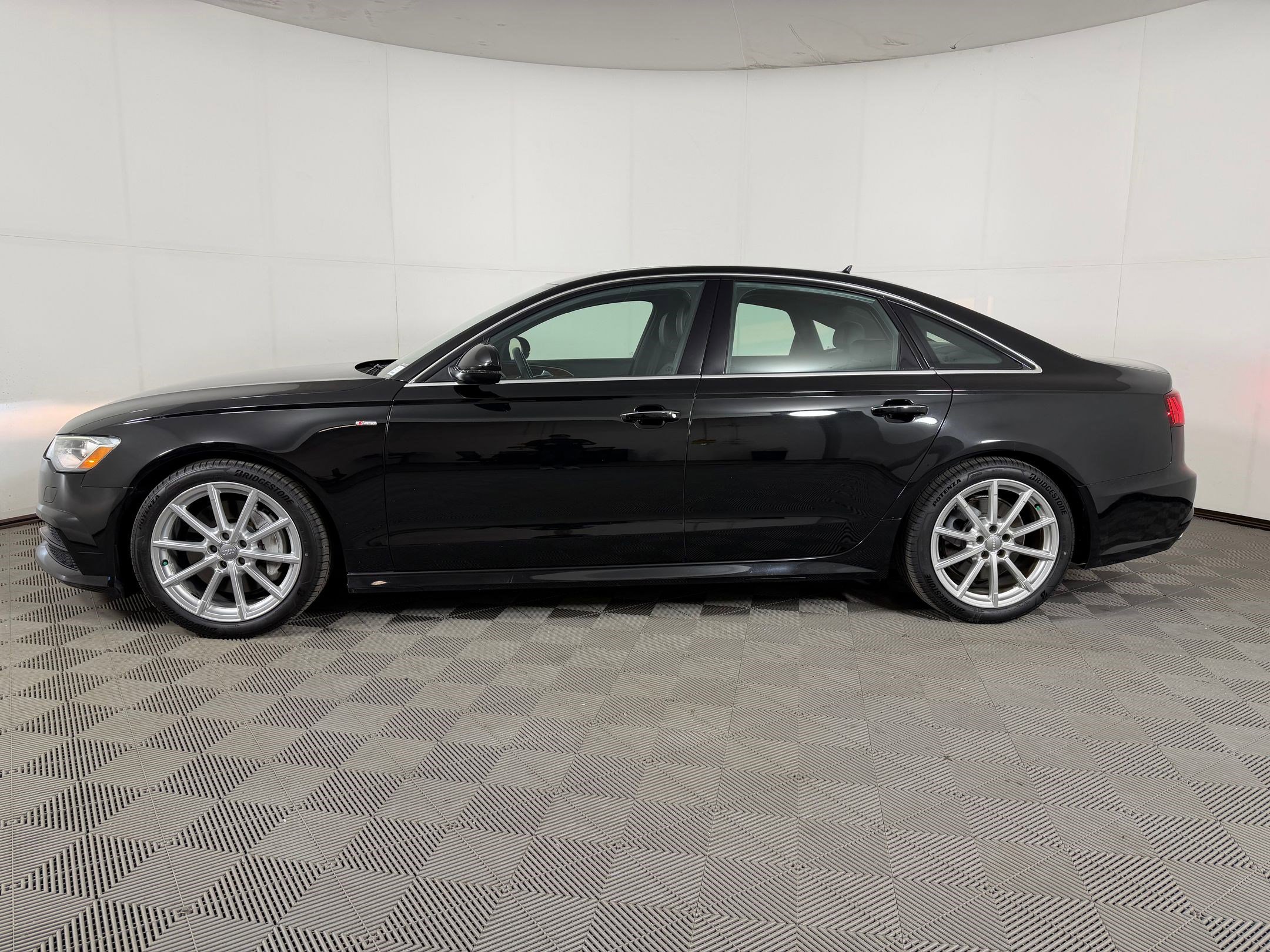 Used 2017 Audi A6 Premium Plus with VIN WAUG8AFC8HN117271 for sale in Rockville, MD