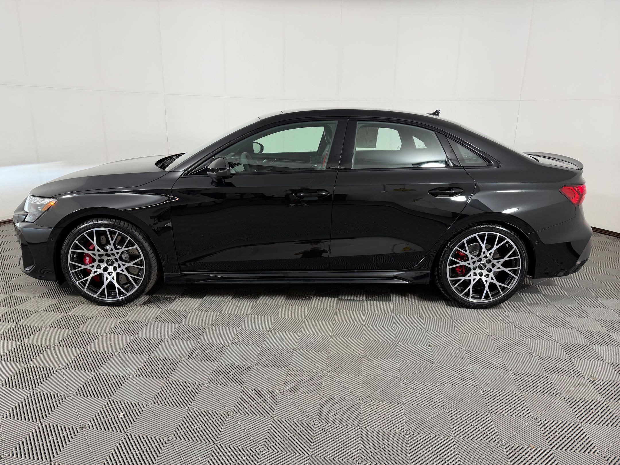 2026 Audi RS 3 RS 3 TFSI Quattro S Tronic (quattro) Sedan